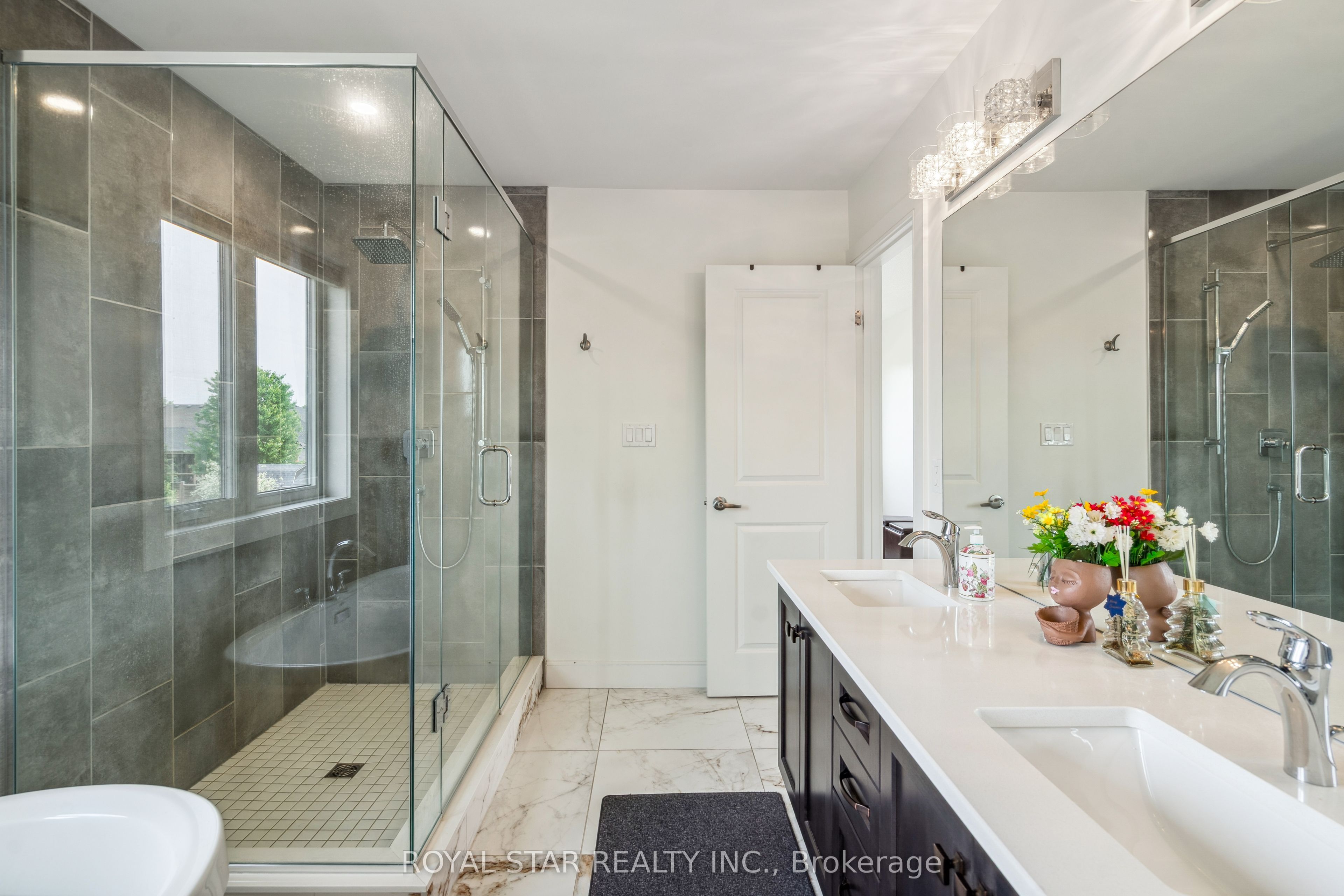 2 Statham Street Property Photo 32