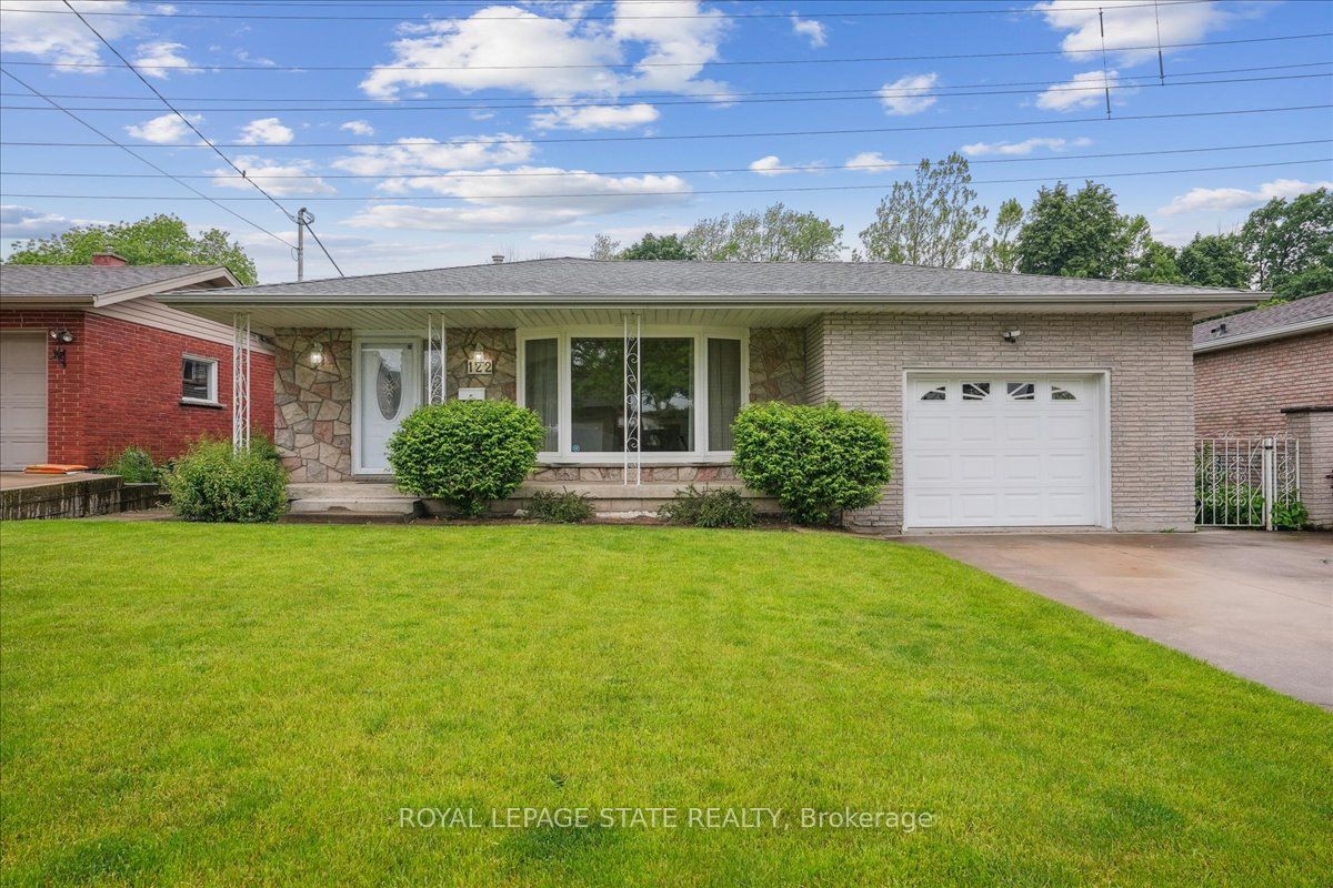 122 Glen Castle Drive Property Photo 1