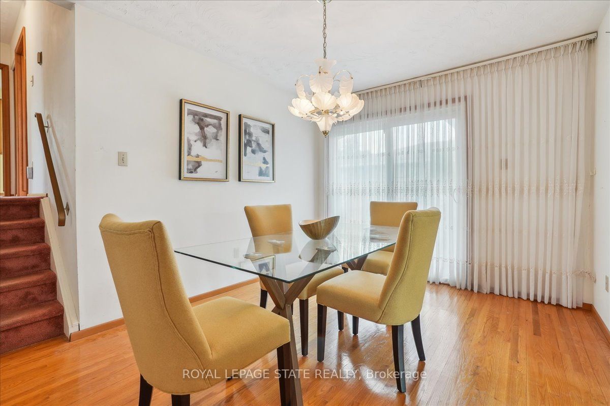 122 Glen Castle Drive Property Photo 14
