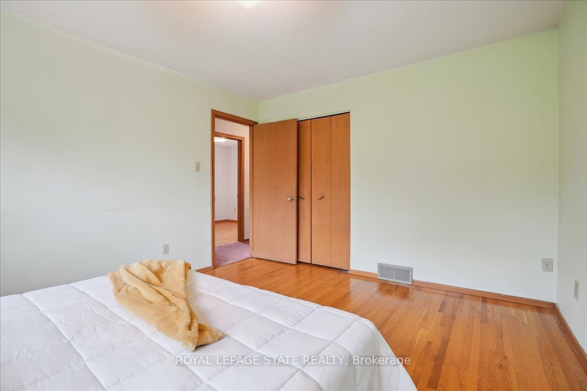 122 Glen Castle Drive Property Photo 22