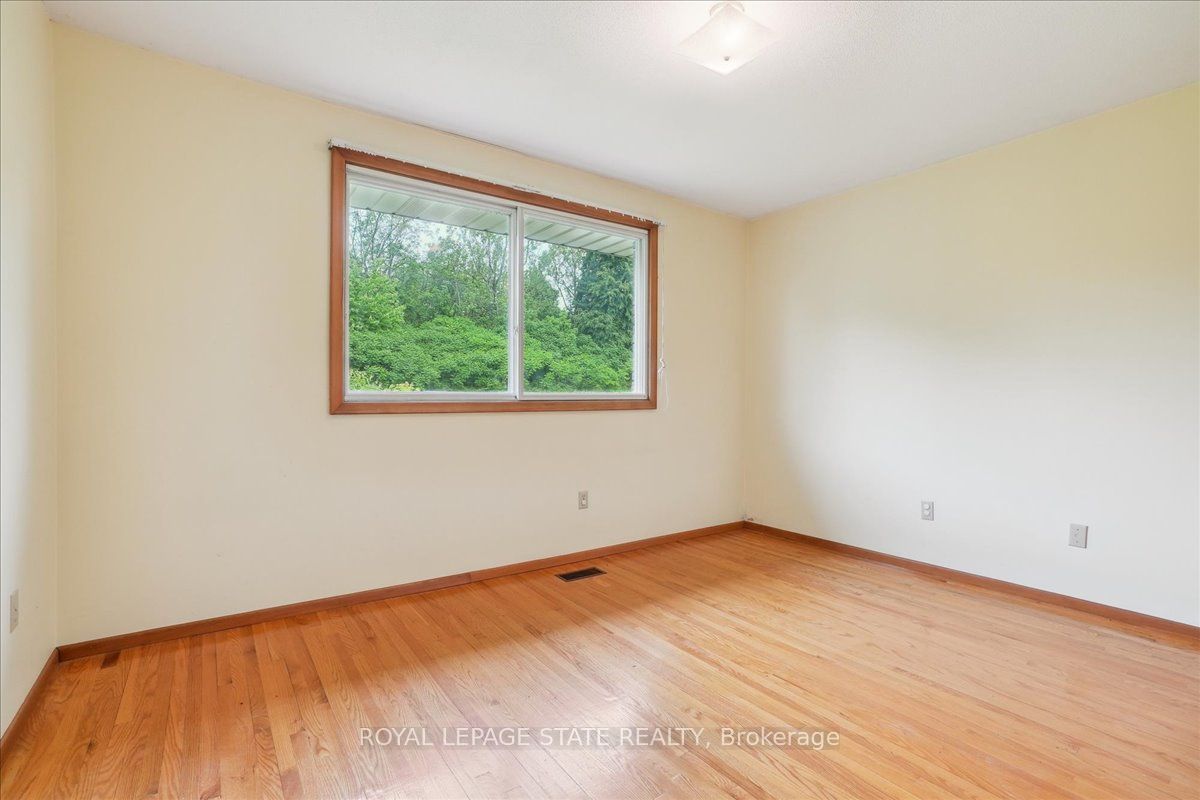 122 Glen Castle Drive Property Photo 23