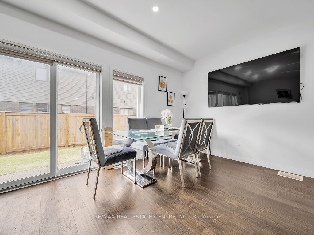 #177 - 30 Times Square Boulevard Property Photo 21