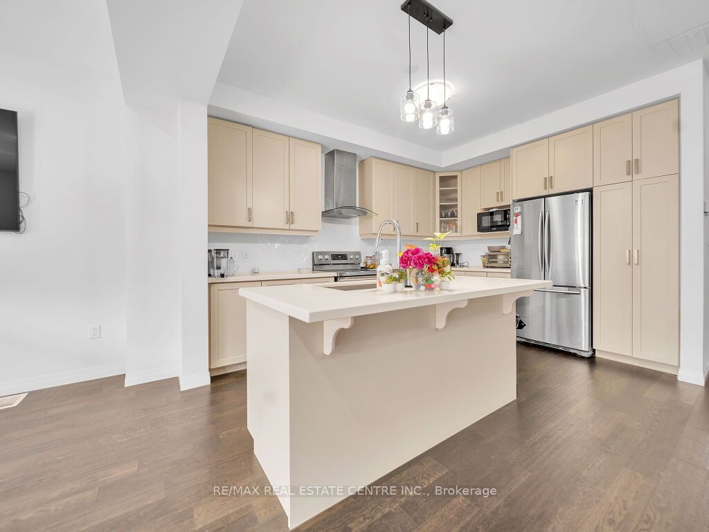 #177 - 30 Times Square Boulevard Property Photo 24