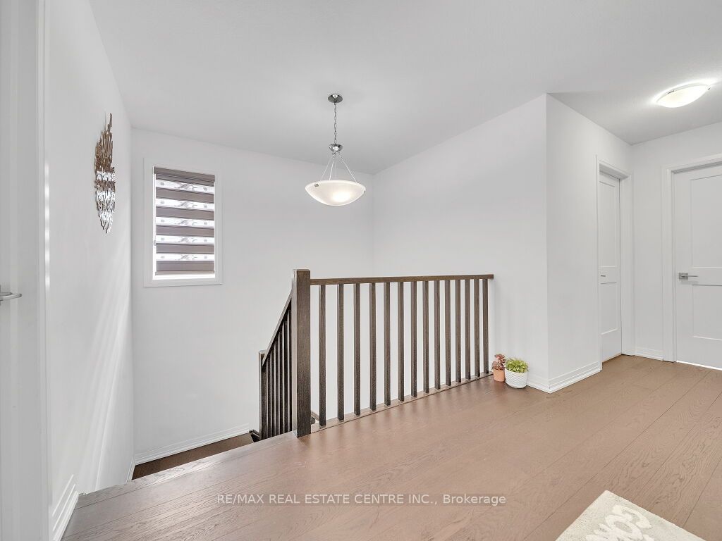 #177 - 30 Times Square Boulevard Property Photo 30