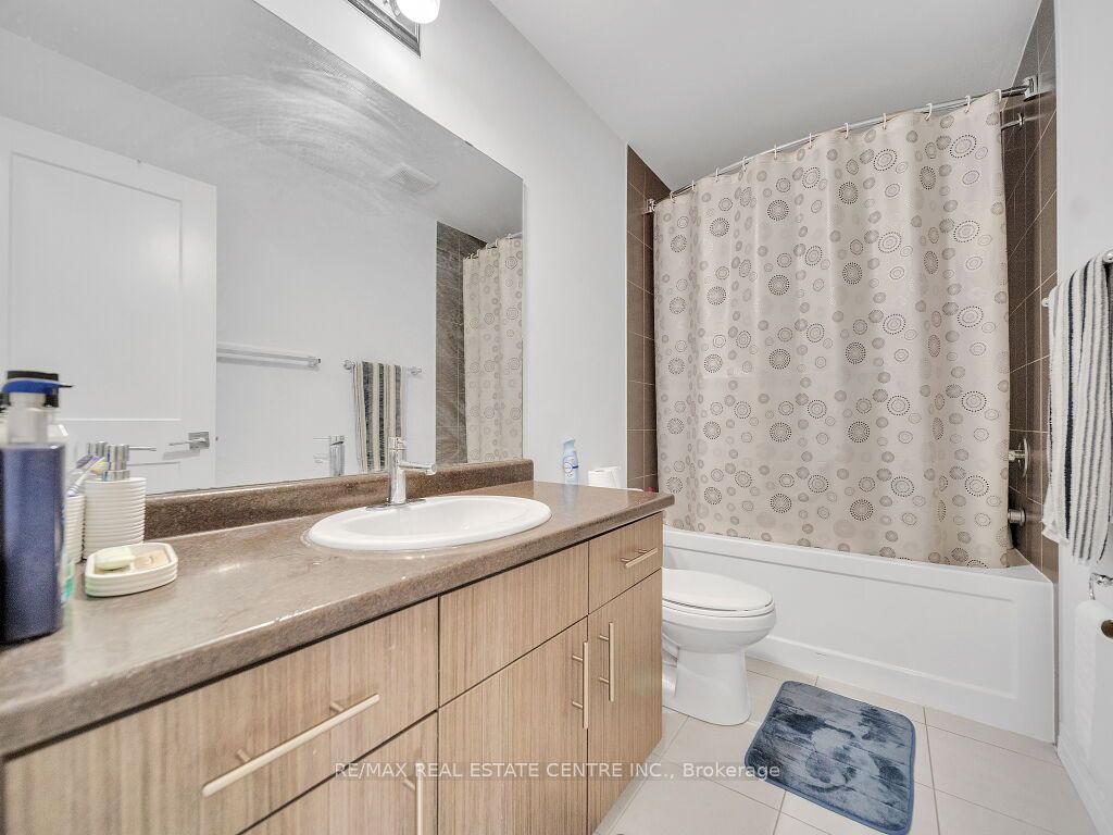 #177 - 30 Times Square Boulevard Property Photo 36
