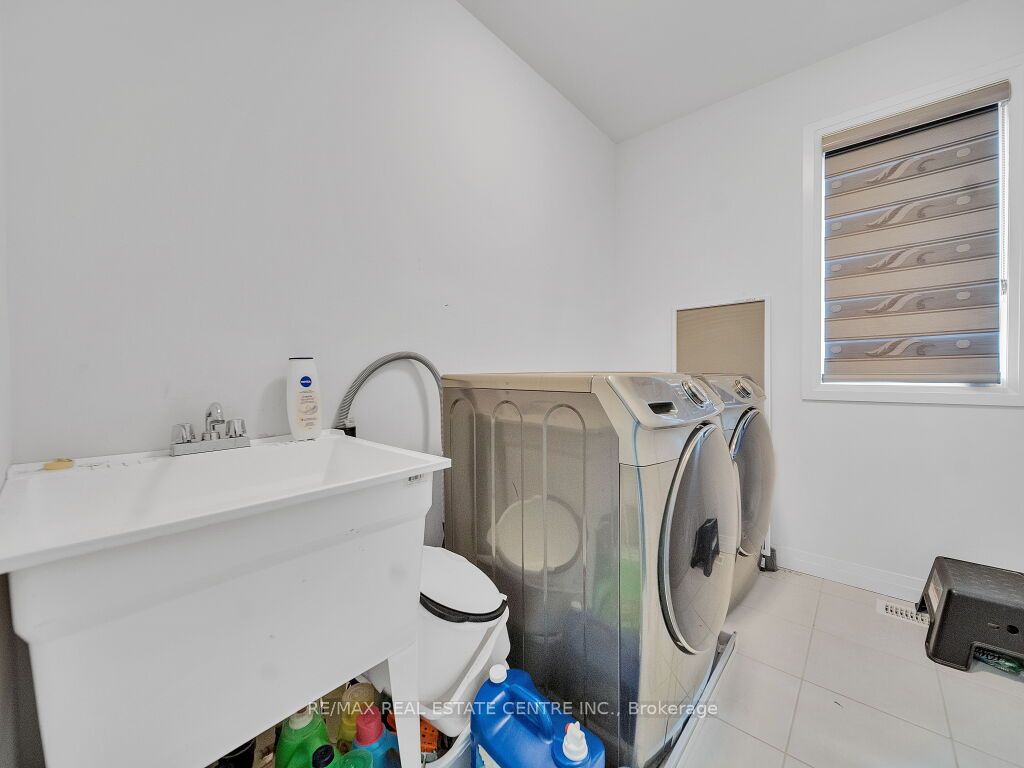 #177 - 30 Times Square Boulevard Property Photo 43