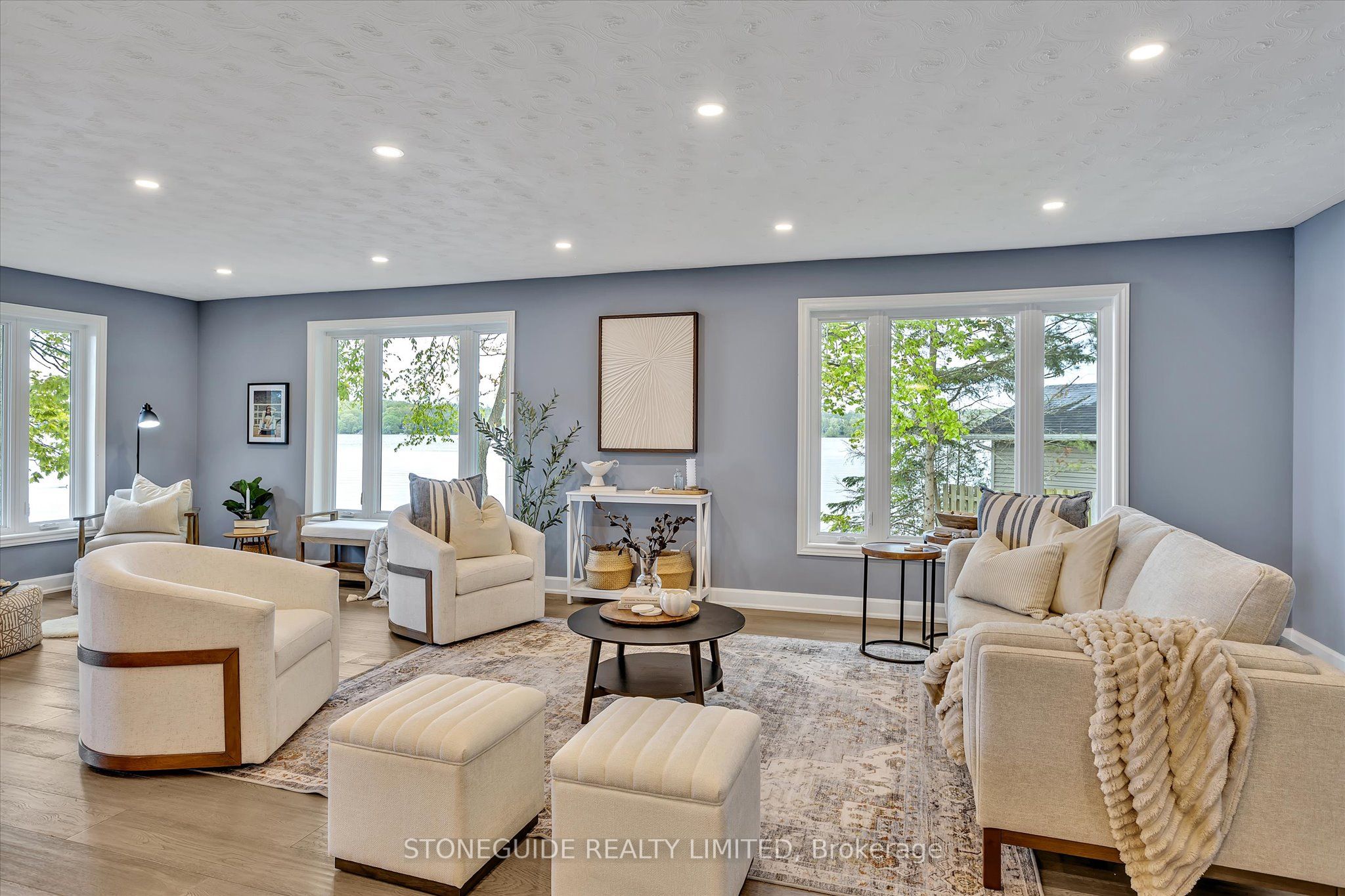 409 Gifford Drive Property Photo 10