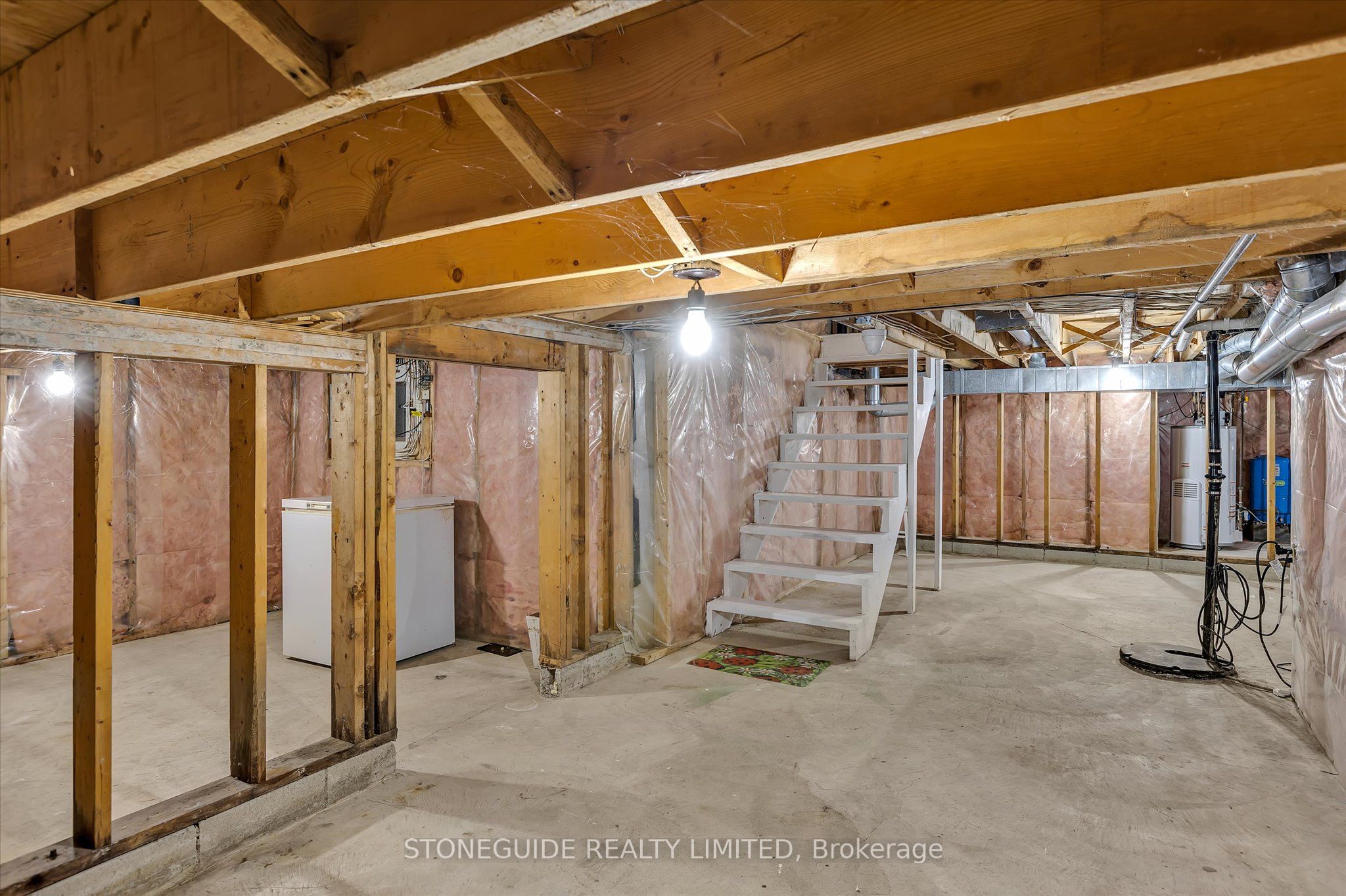 409 Gifford Drive Property Photo 34