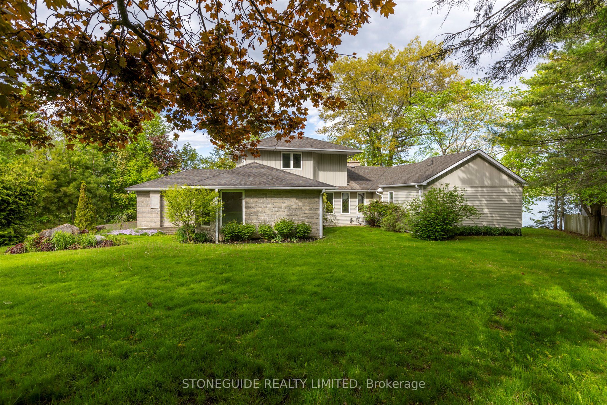 409 Gifford Drive Property Photo 35