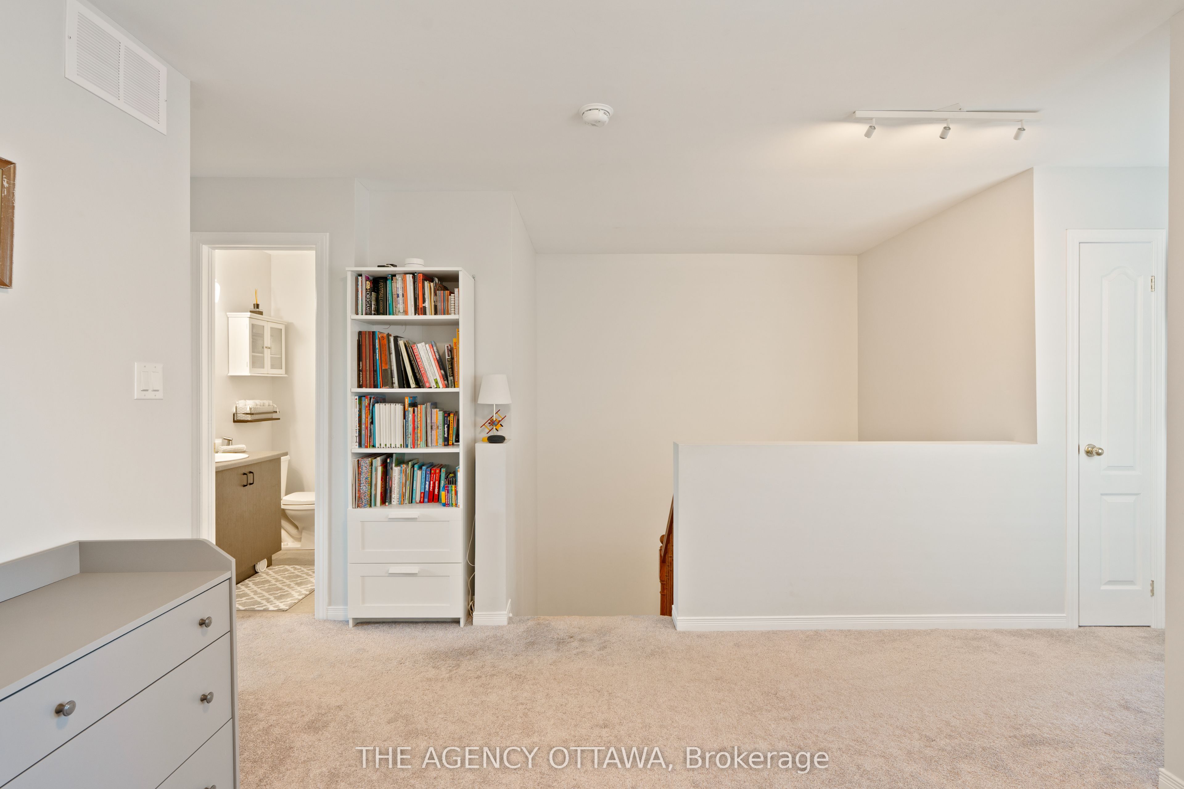 42 Kirkstone Private Property Photo 16