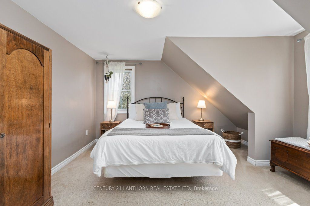 986 Black Rd Property Photo 26