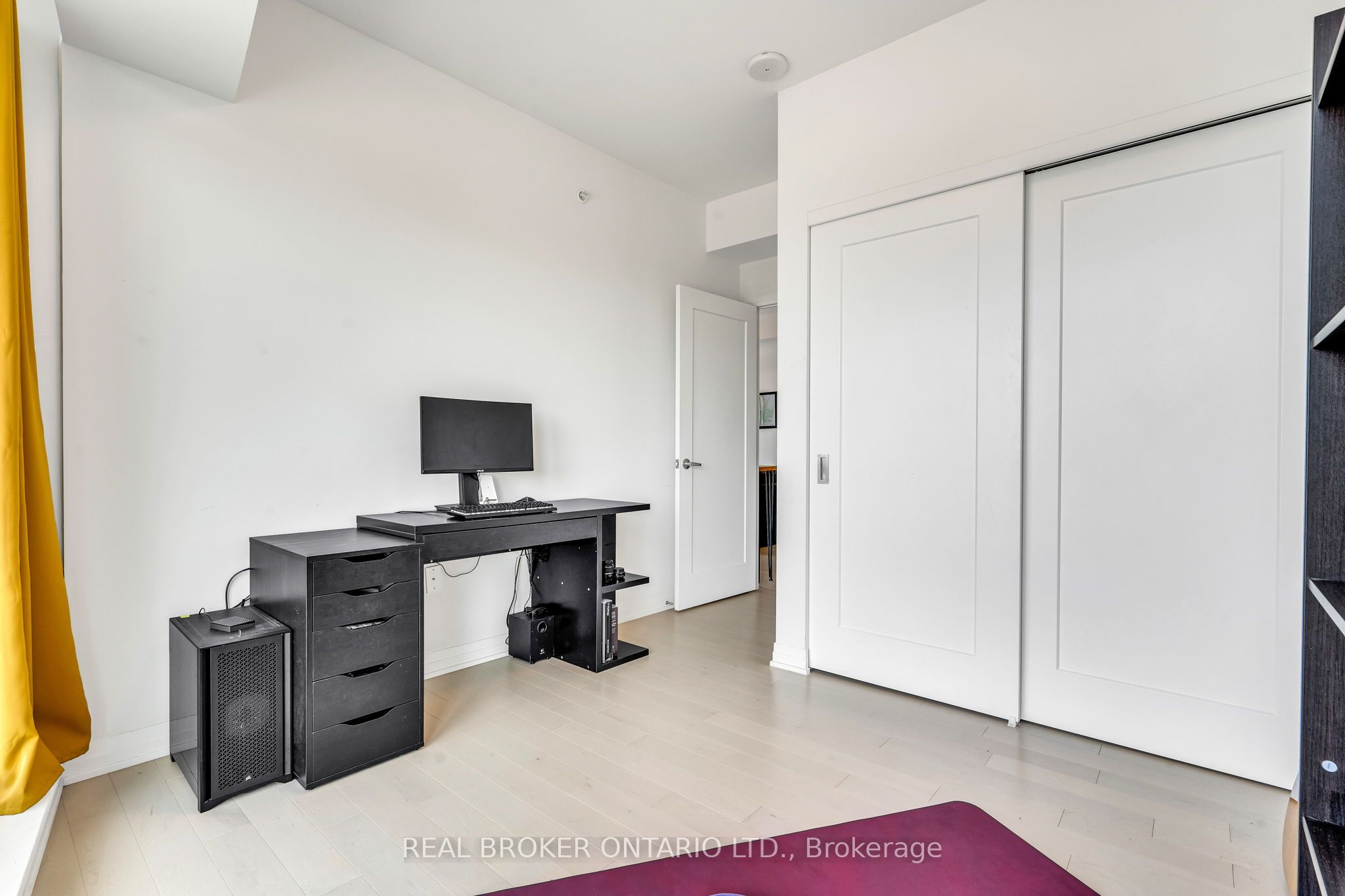 805 Carling Avenue 802 Property Photo 14