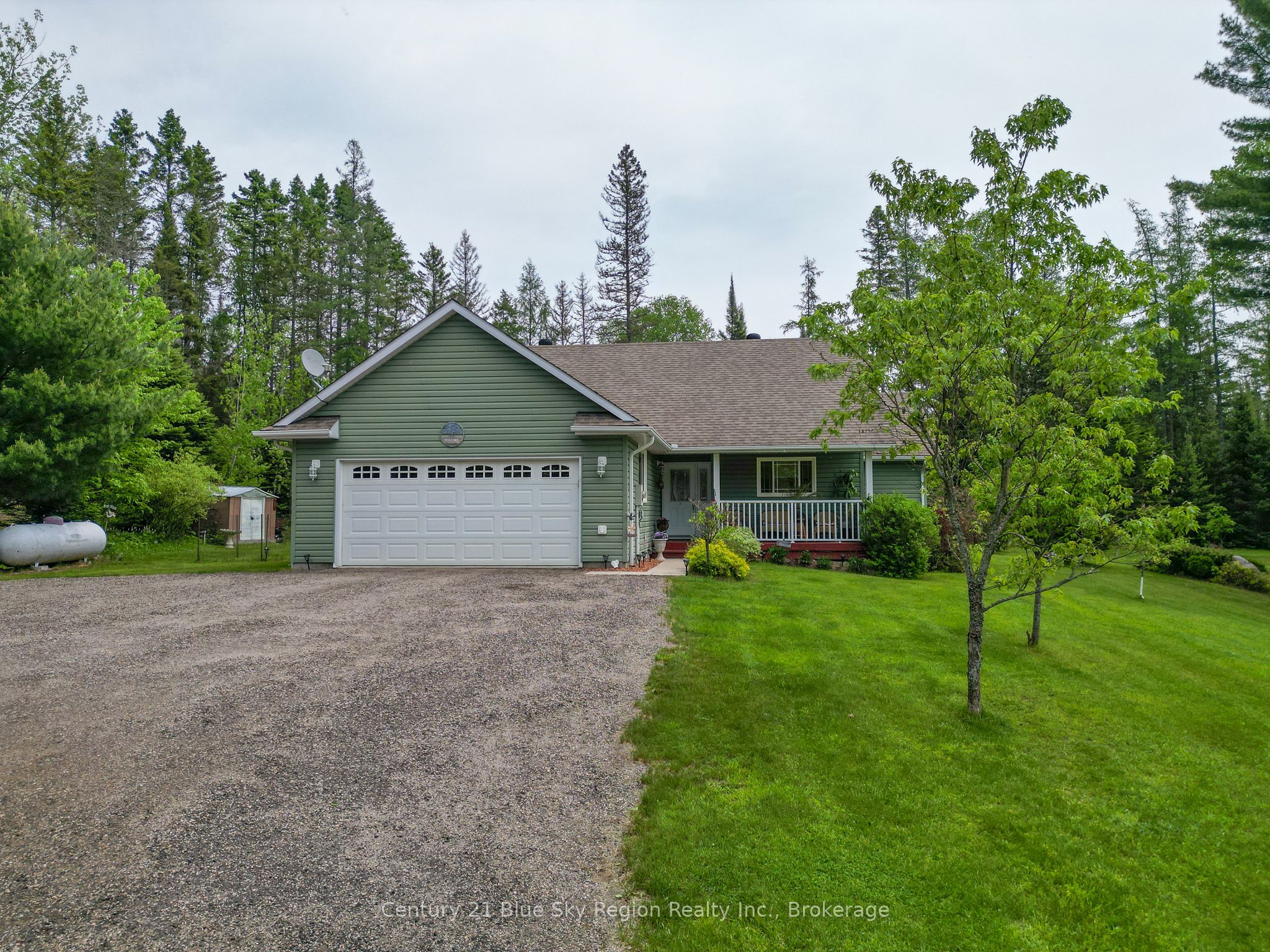 220 Hummel Line Property Photo 1