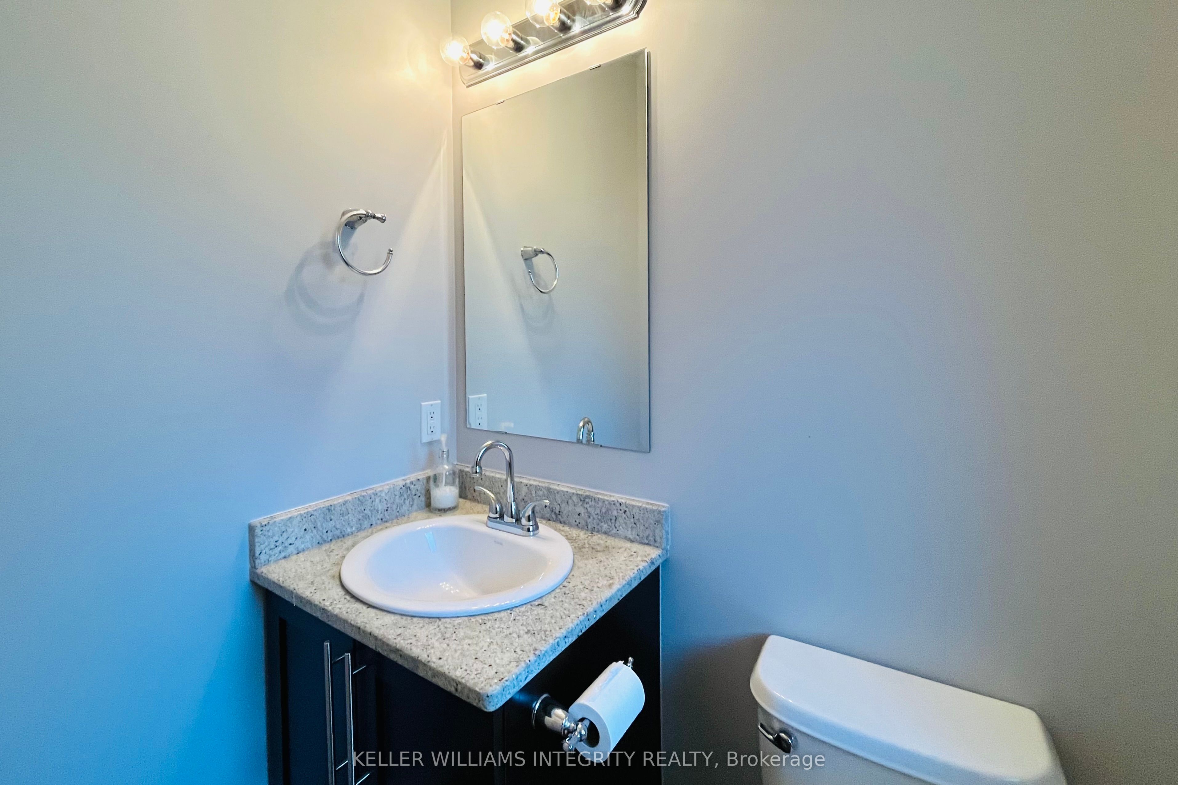 280 Celtic Ridge Cres Property Photo 5