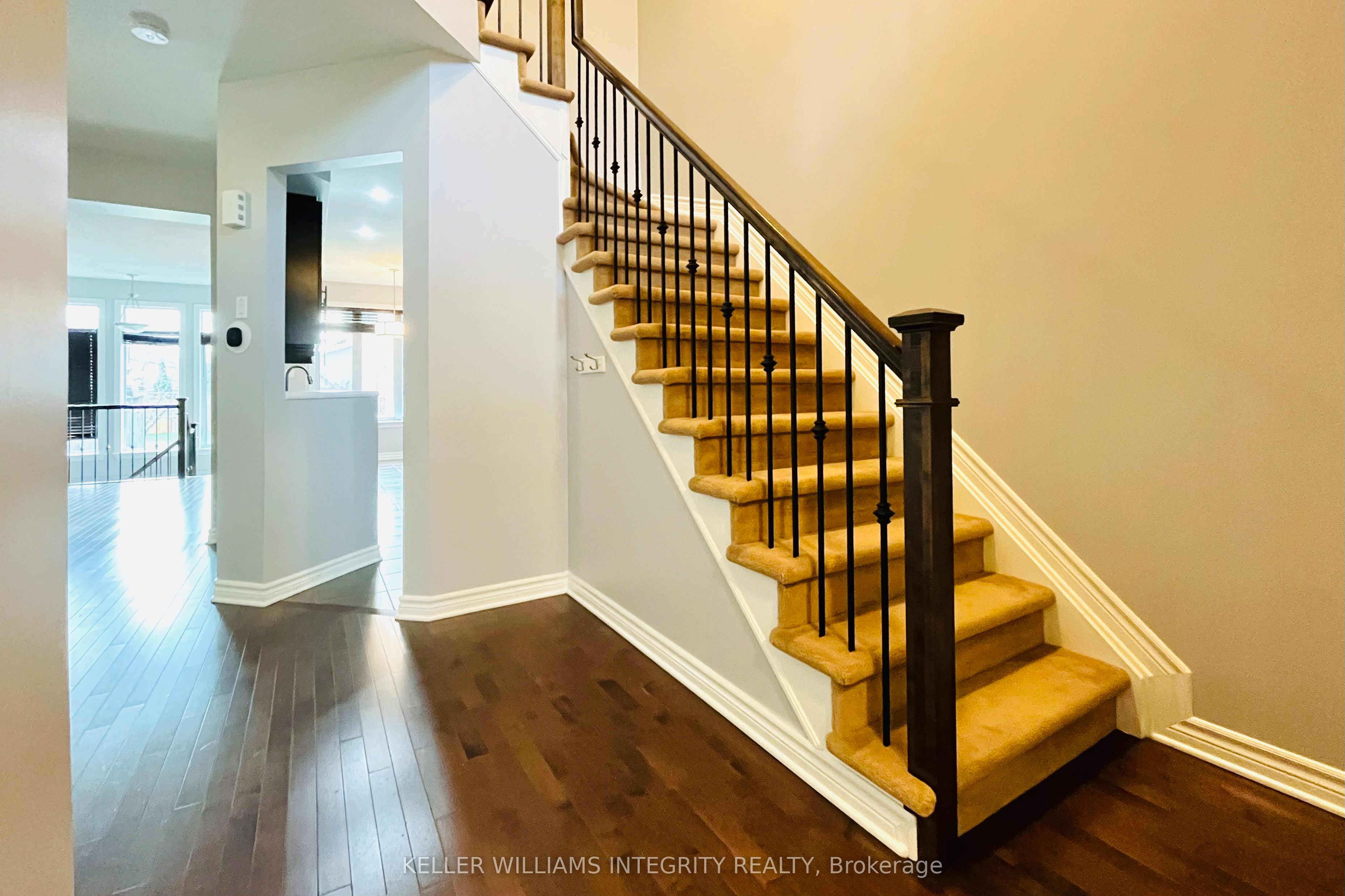 280 Celtic Ridge Cres Property Photo 6