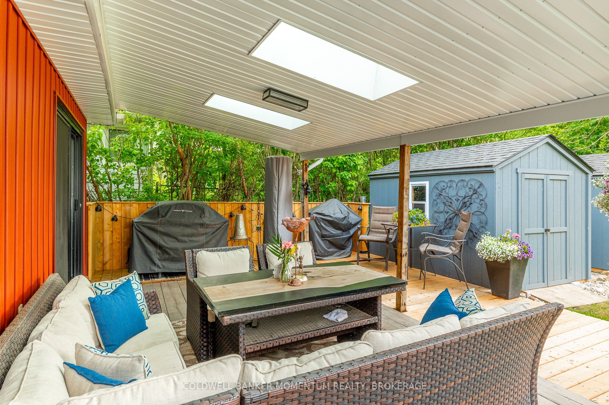 7 Overholt Street Property Photo 38