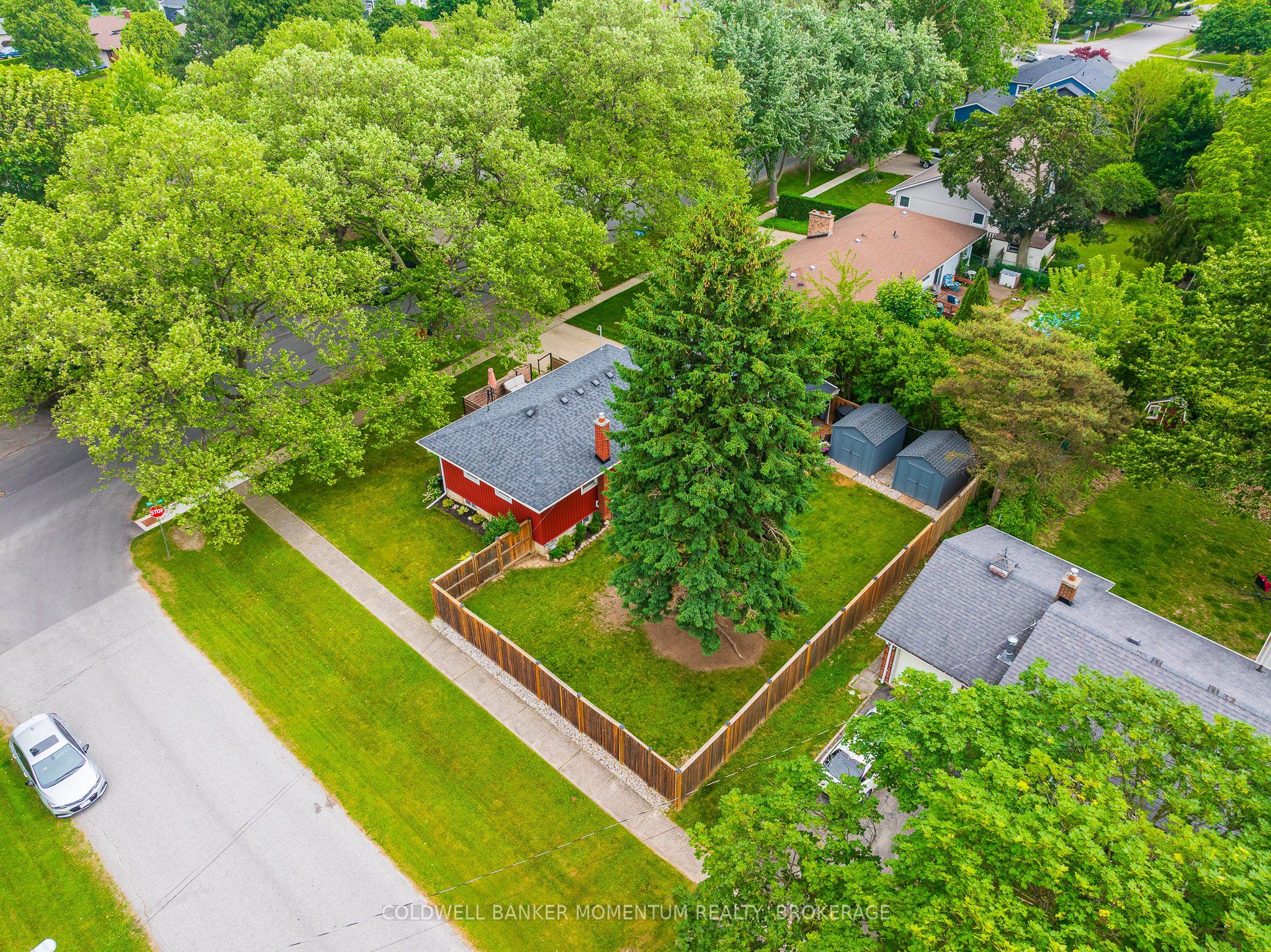 7 Overholt Street Property Photo 40