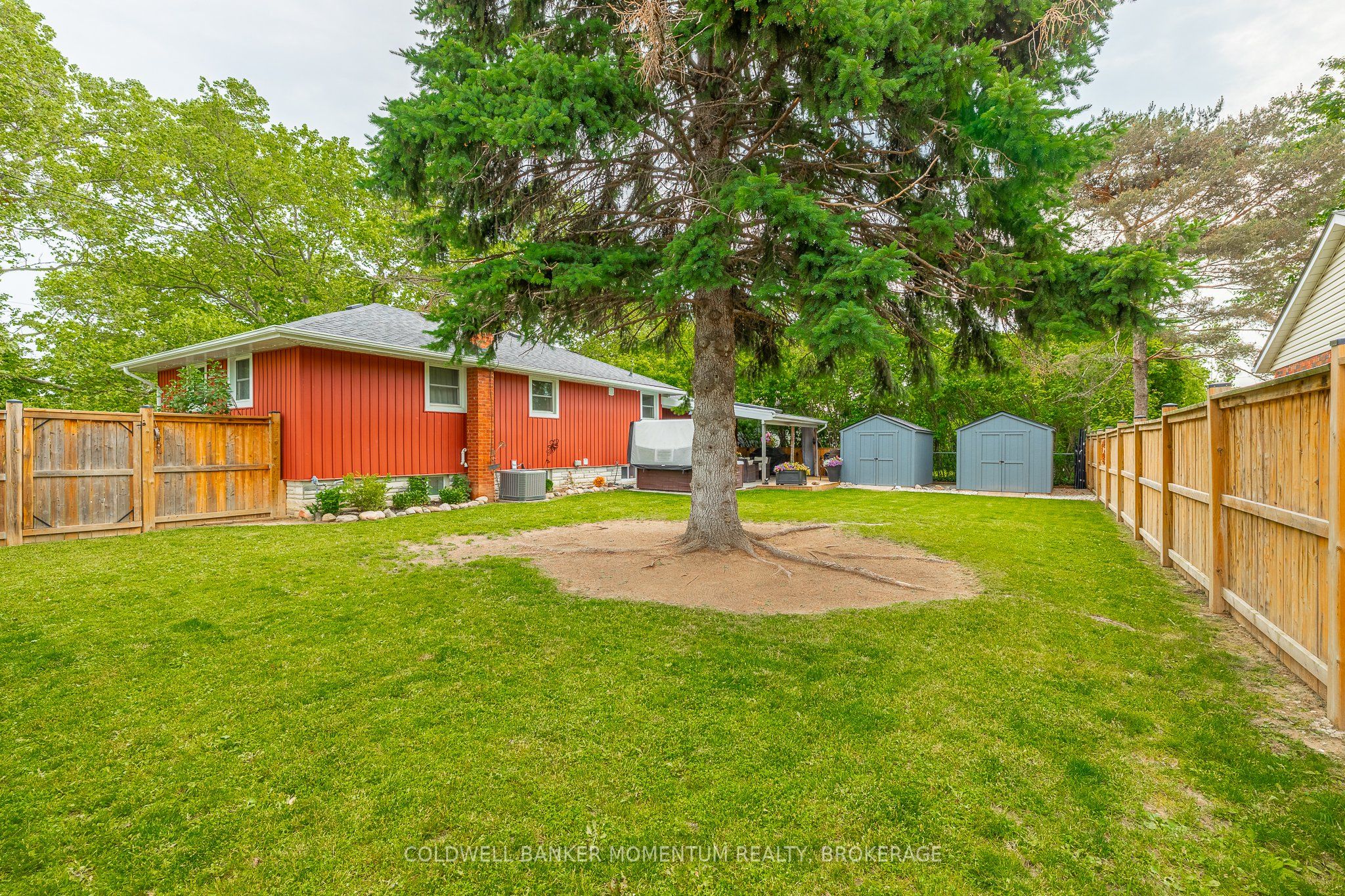 7 Overholt Street Property Photo 41