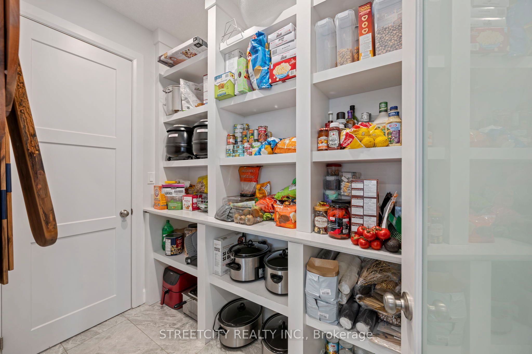 9316 Union Rd Property Photo 14