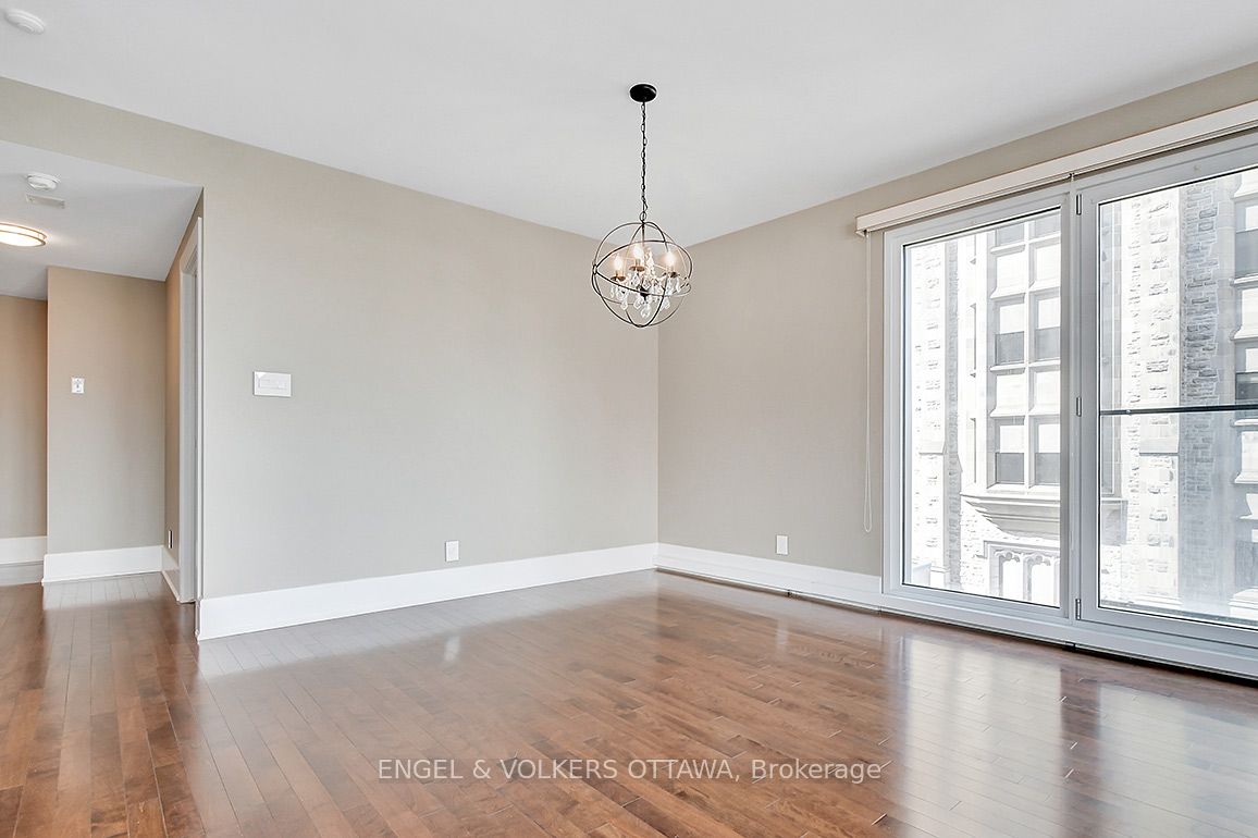 700 Sussex Drive 405 Property Photo 15