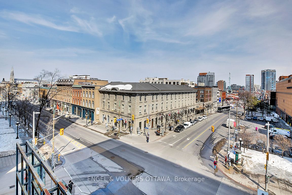 700 Sussex Drive 405 Property Photo 31