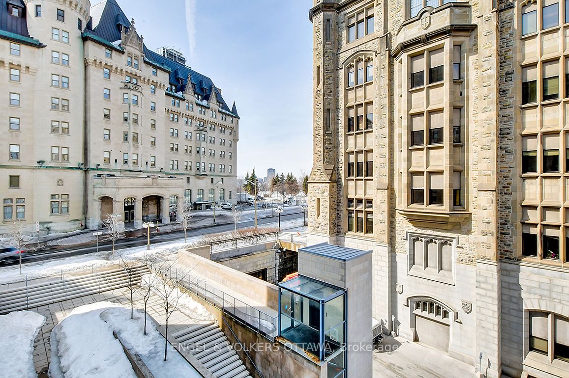 700 Sussex Drive 405 Property Photo 34