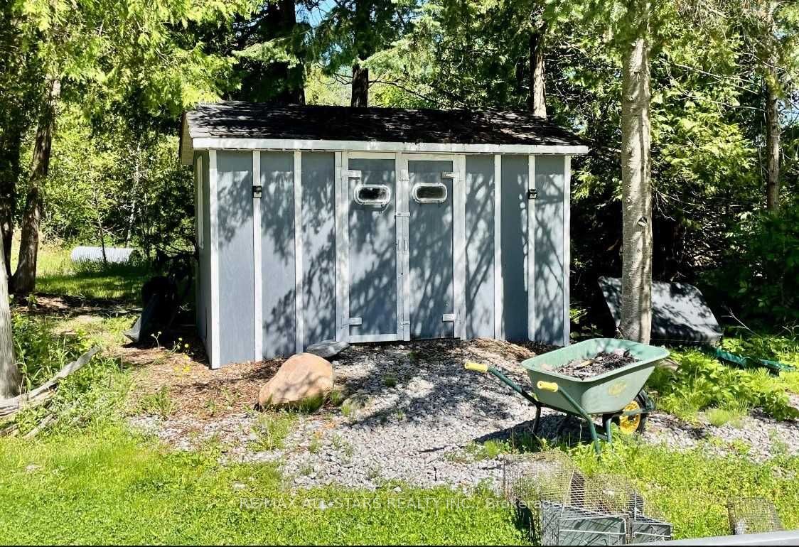 42 Cedar Ct Property Photo 23