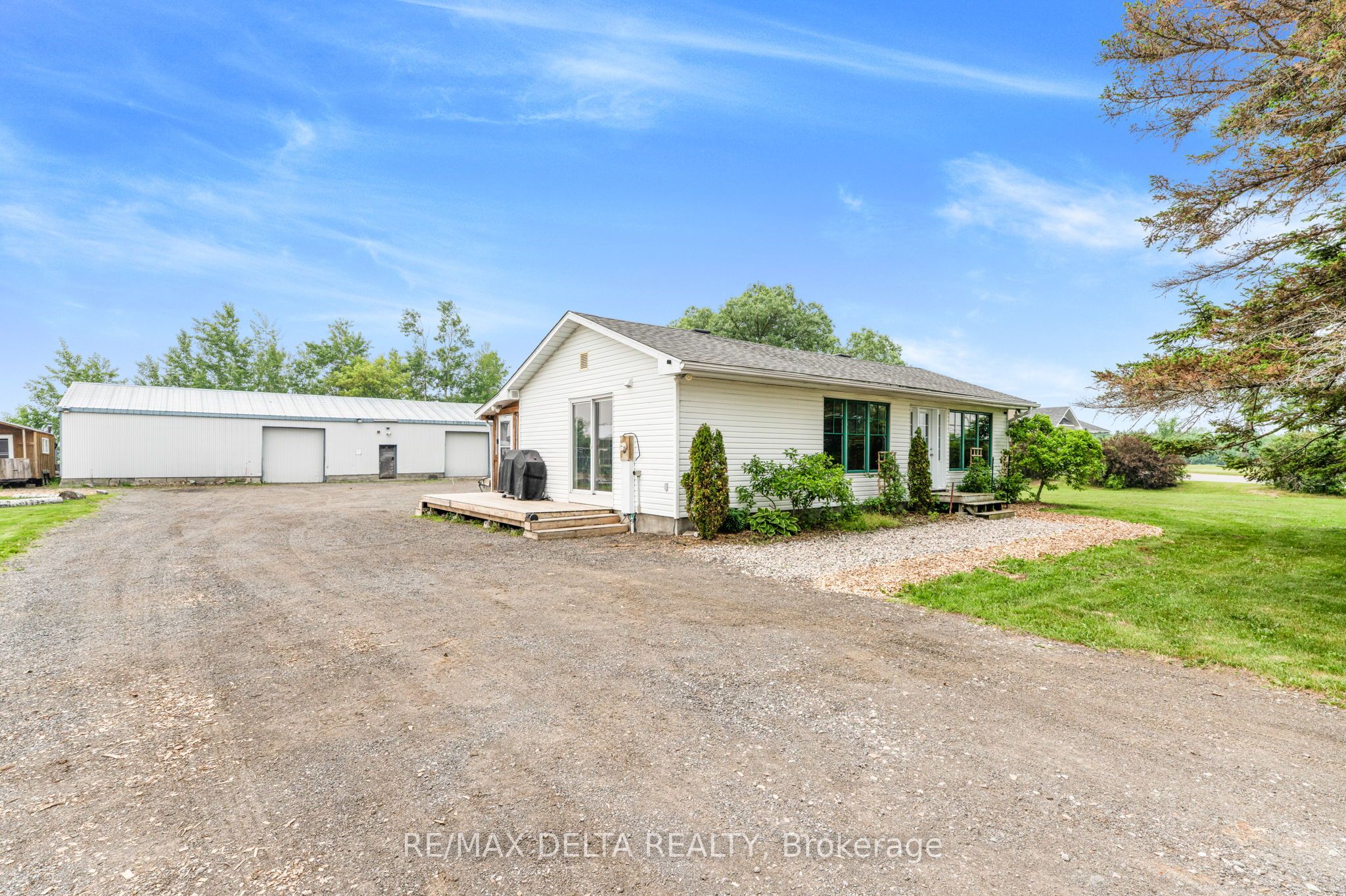 4062 Drouin Road