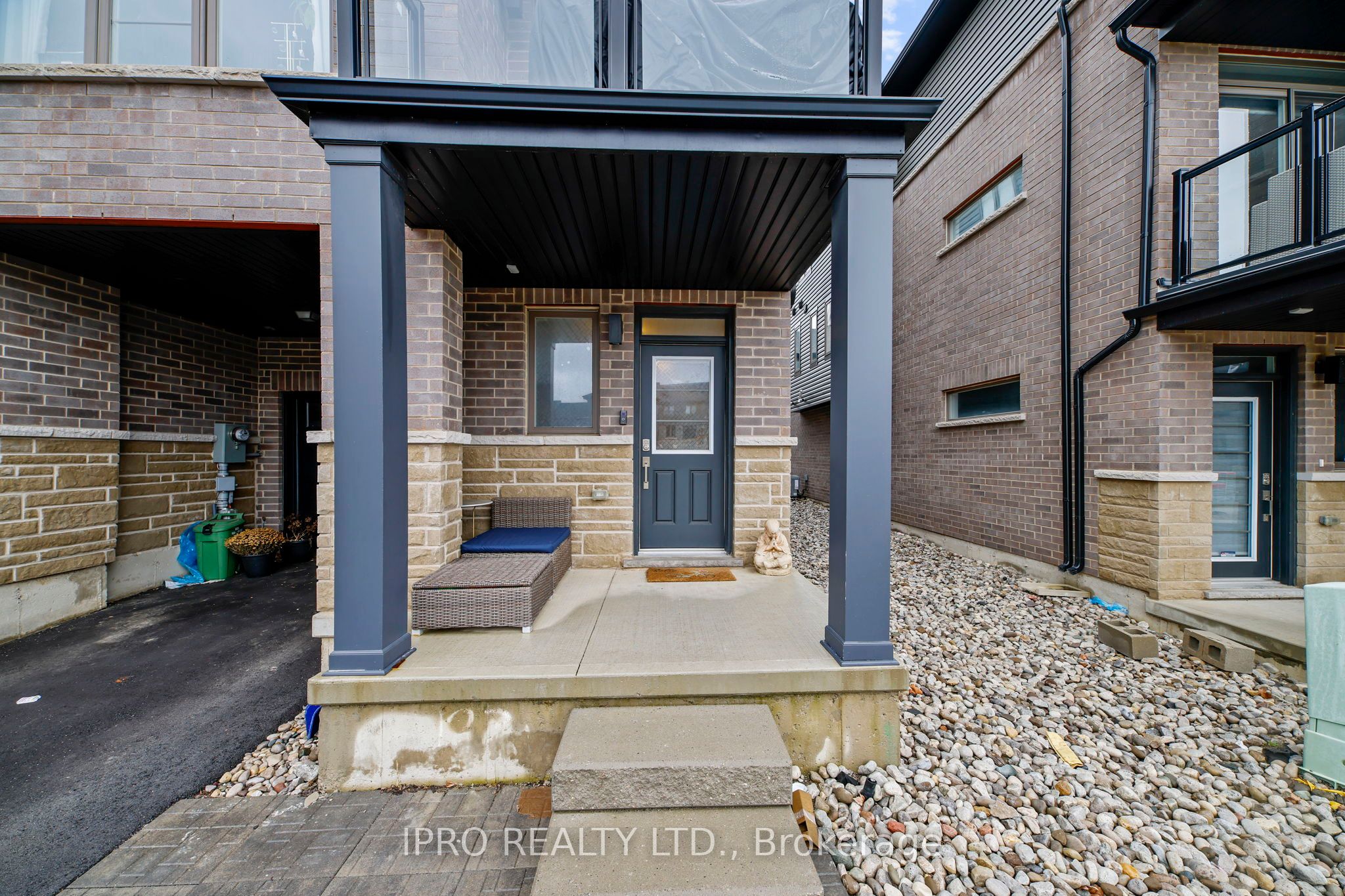 #123 - 61 Soho Street Property Photo 5
