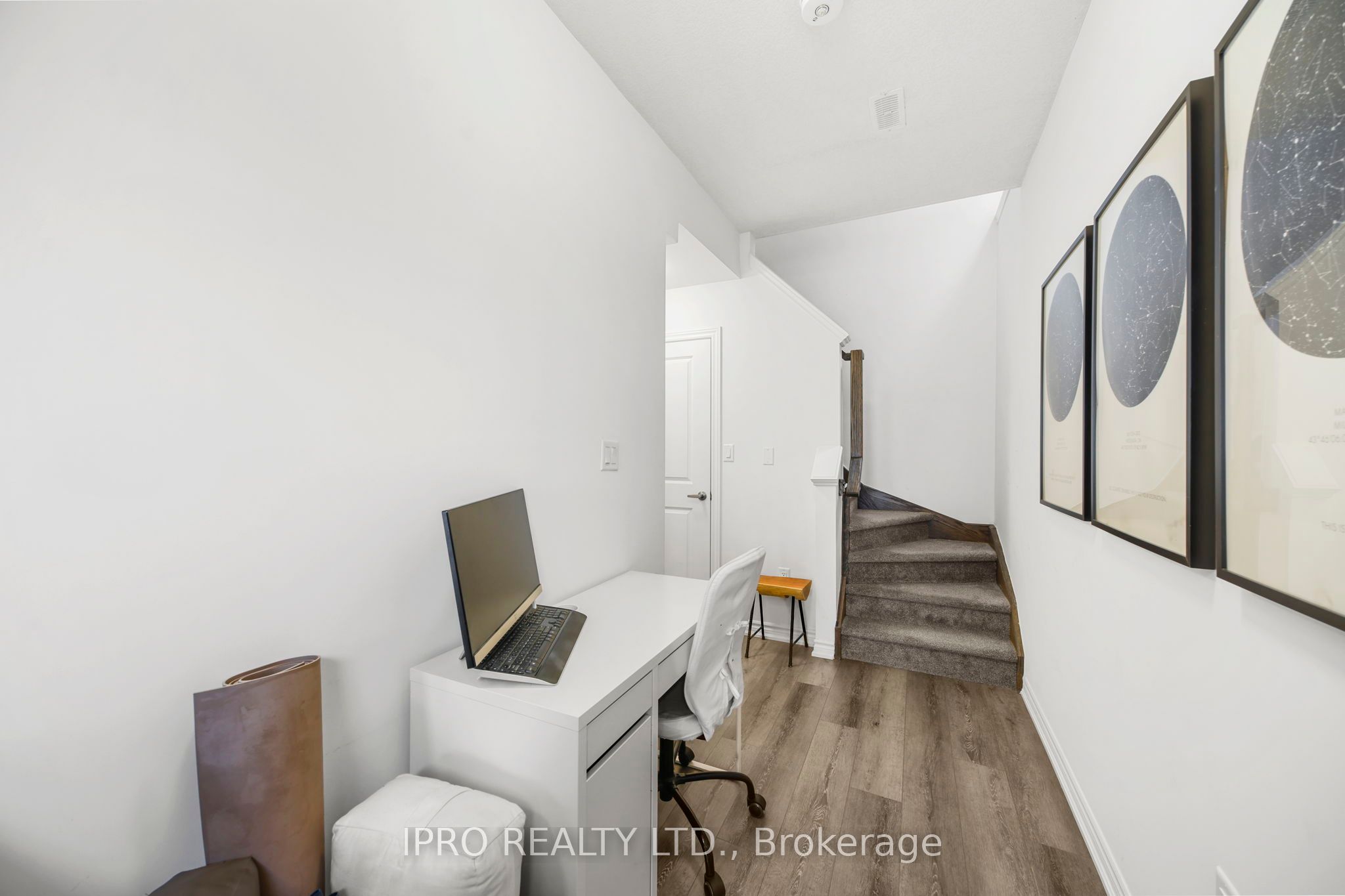 #123 - 61 Soho Street Property Photo 7