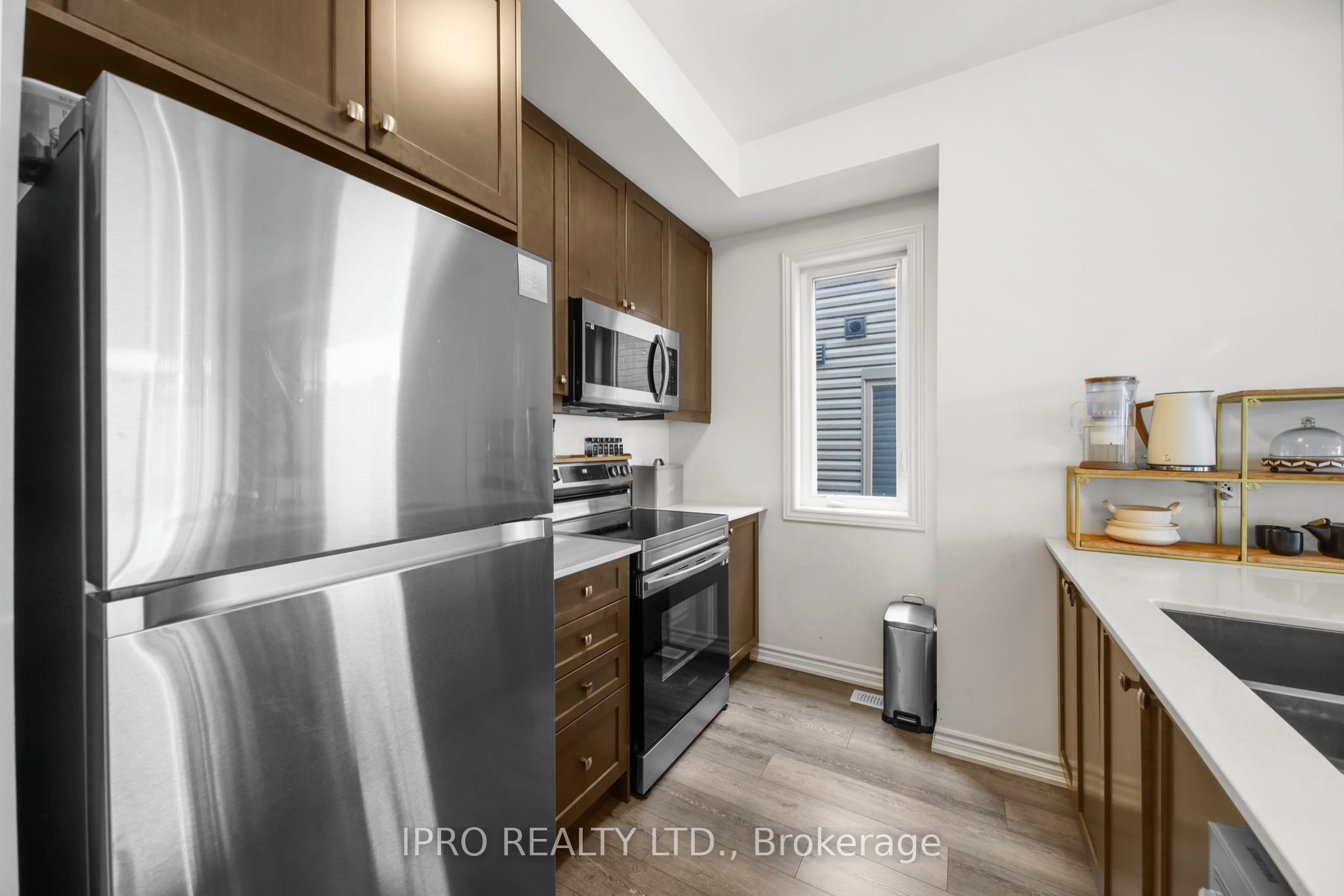 #123 - 61 Soho Street Property Photo 13