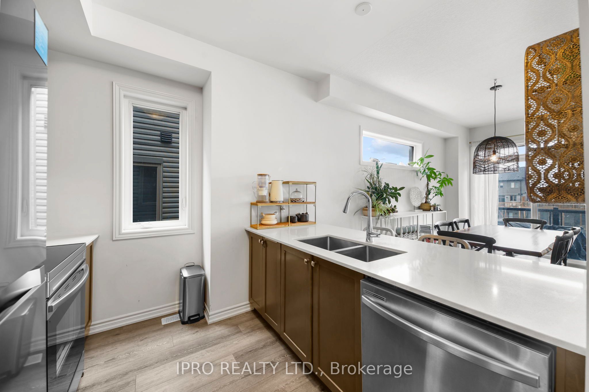 #123 - 61 Soho Street Property Photo 16
