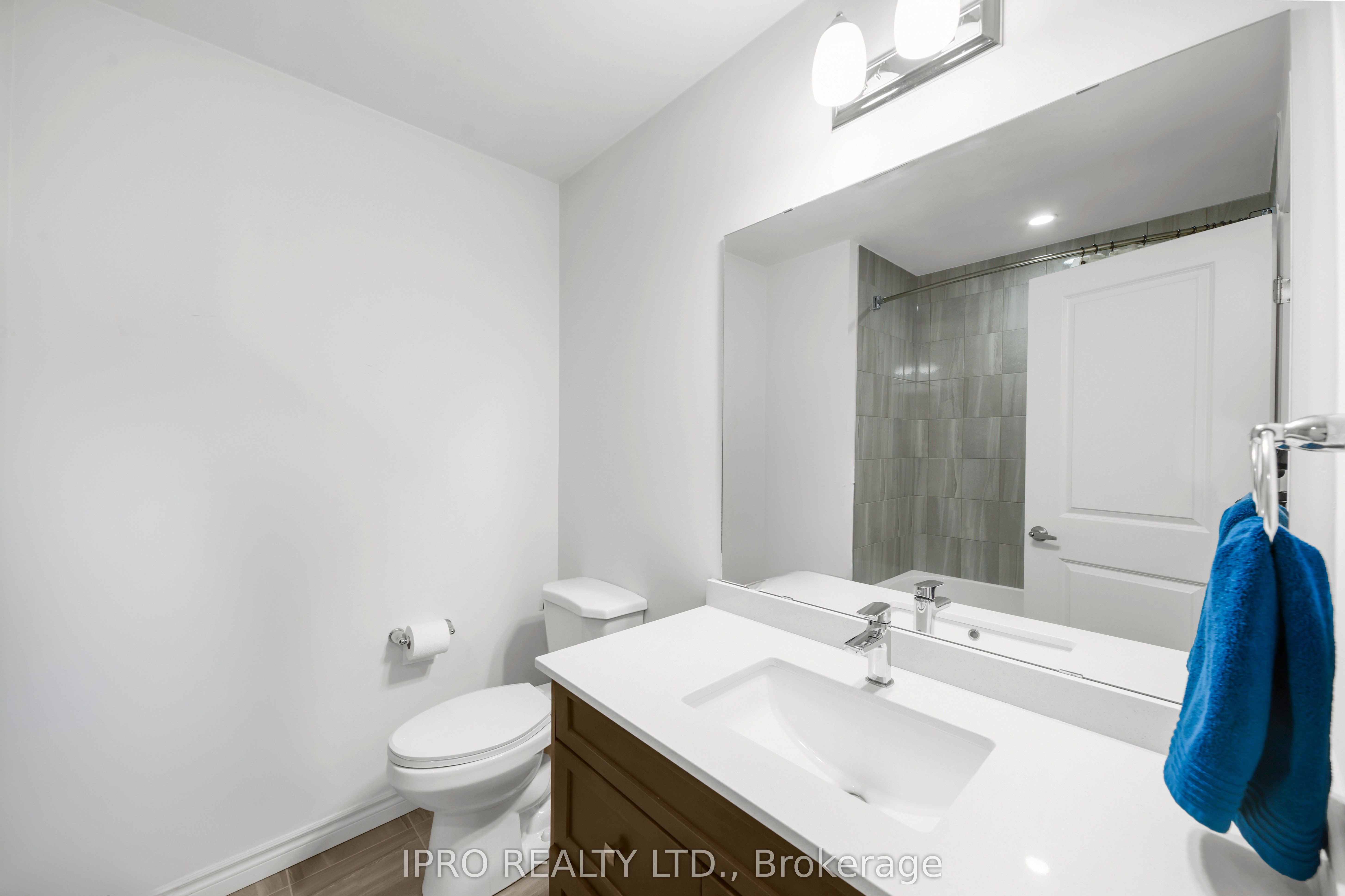 #123 - 61 Soho Street Property Photo 21