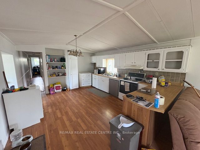 45 Maple Dr Property Photo 12