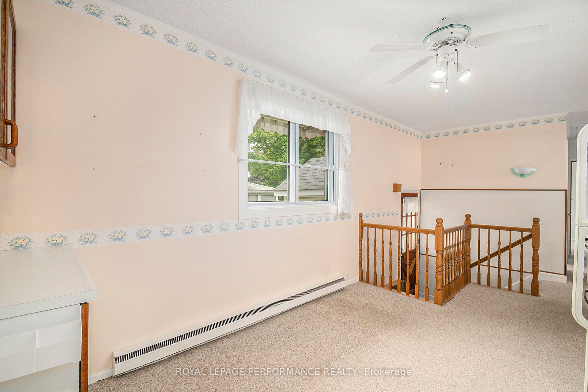 393 Allen Boulevard Property Photo 5