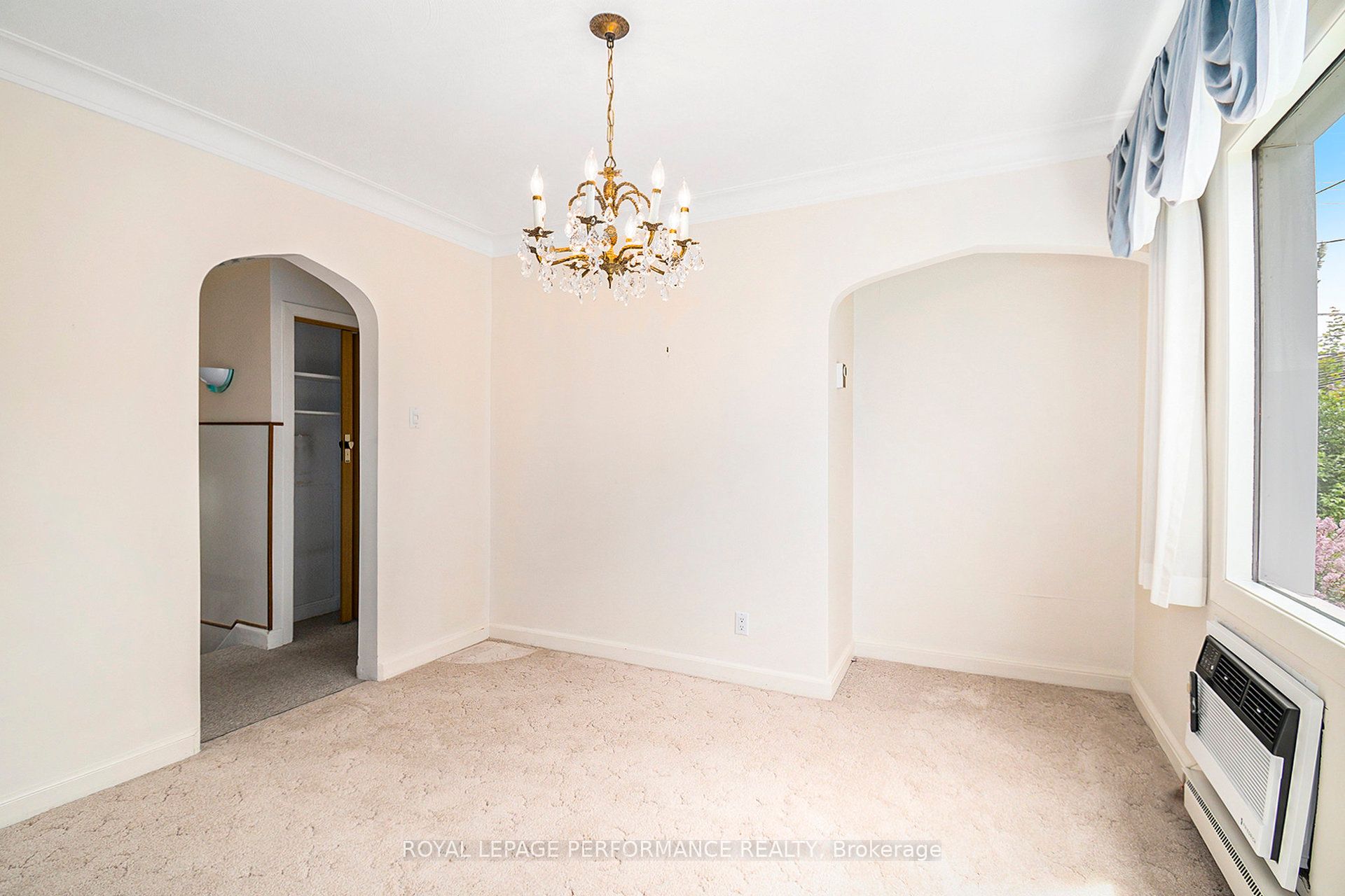 393 Allen Boulevard Property Photo 15