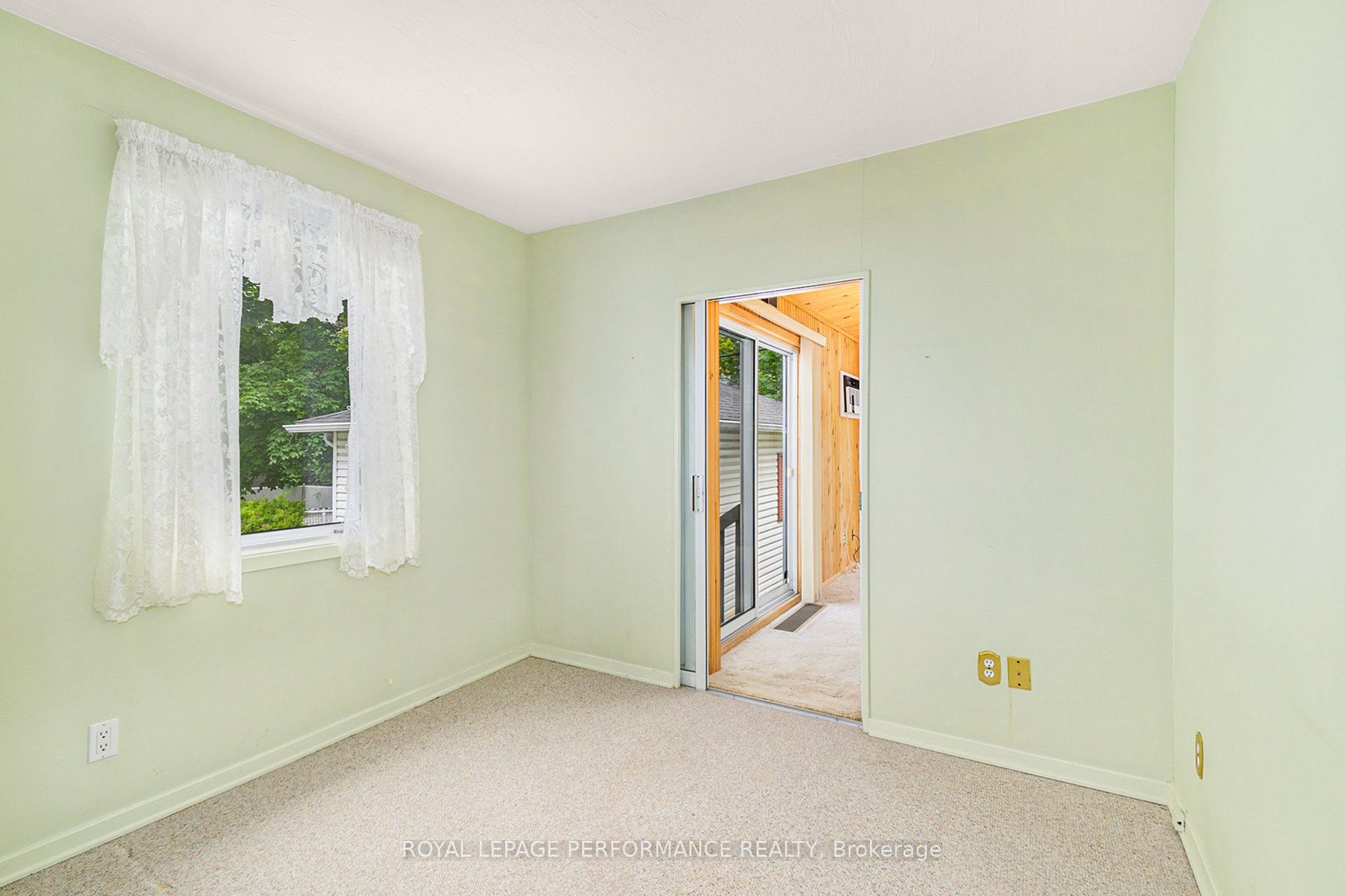 393 Allen Boulevard Property Photo 20