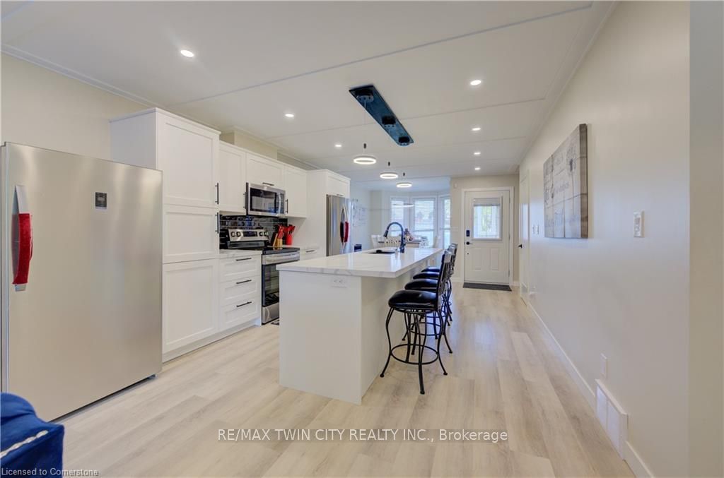 6 Hanlon Place Property Photo 19