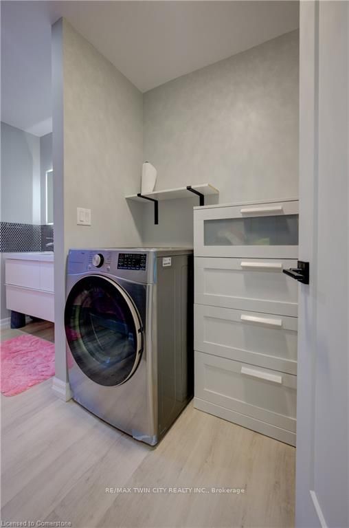 6 Hanlon Place Property Photo 22
