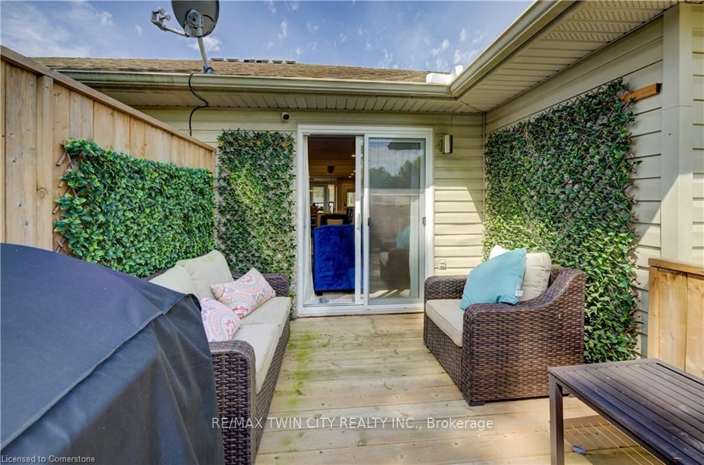 6 Hanlon Place Property Photo 37