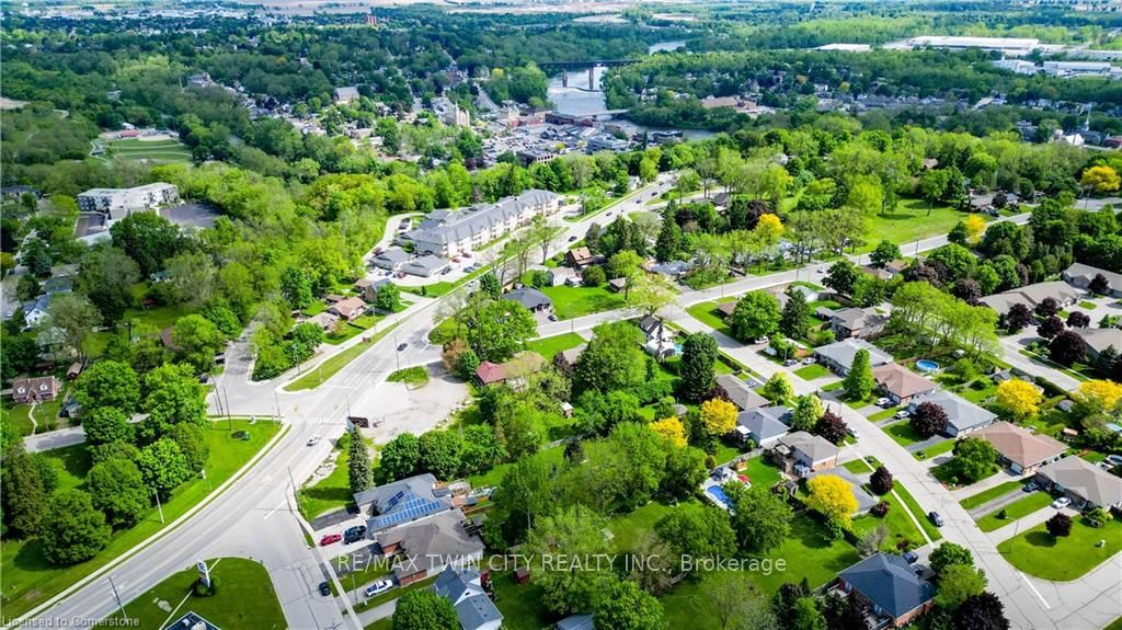 6 Hanlon Place Property Photo 46
