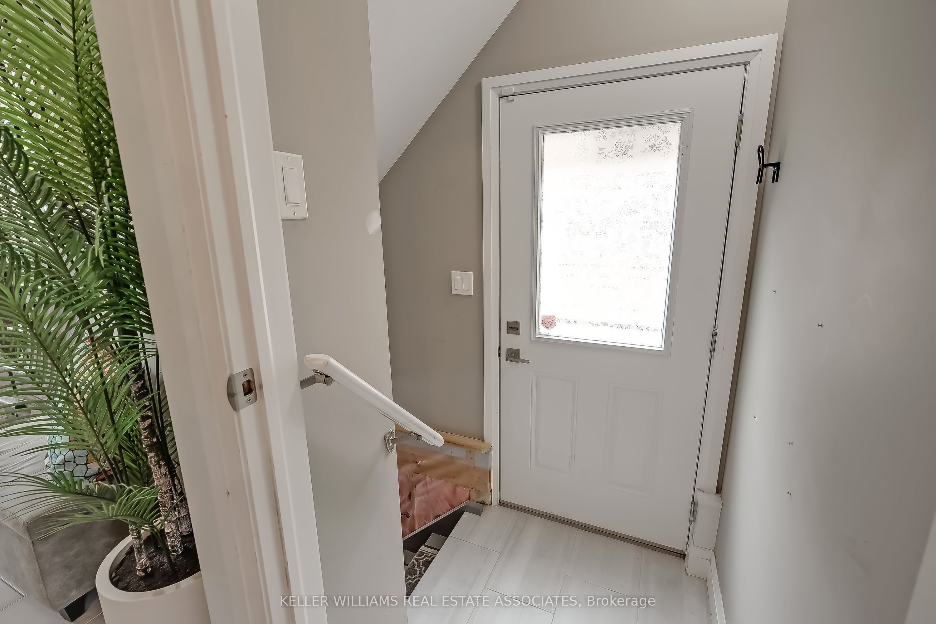 20 Menzie Avenue Property Photo 32