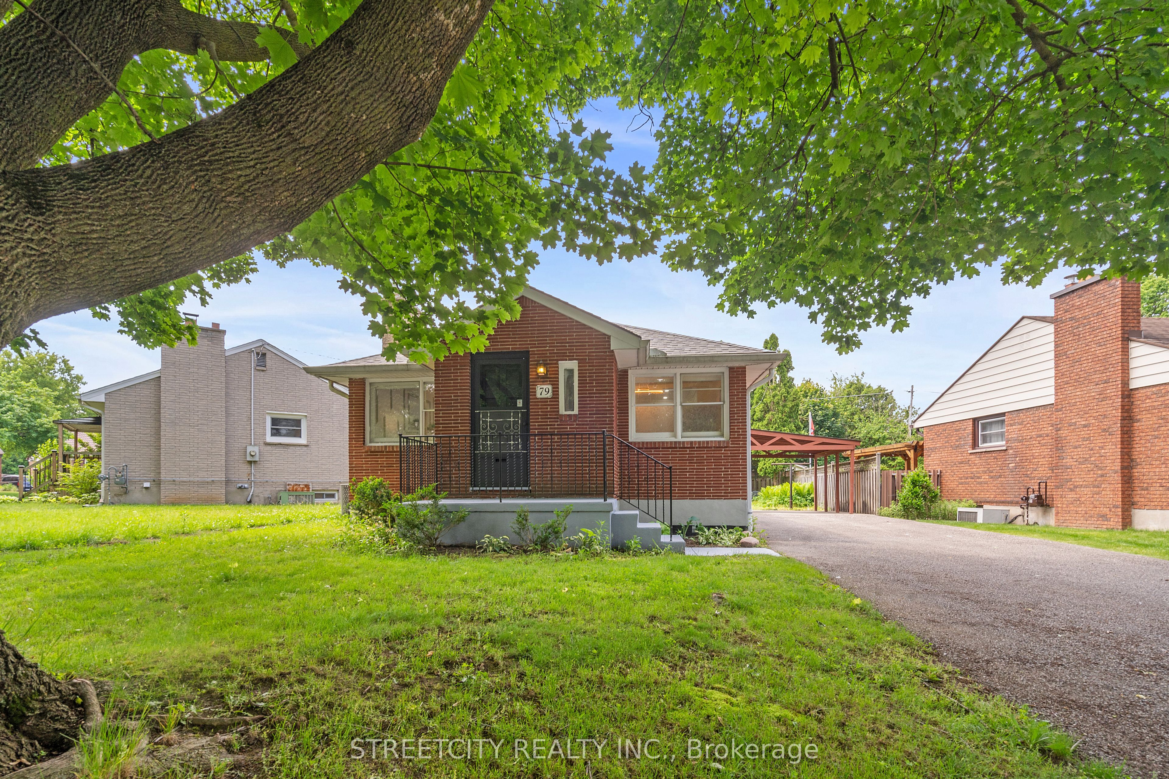 79 Glass Ave Property Photo 1