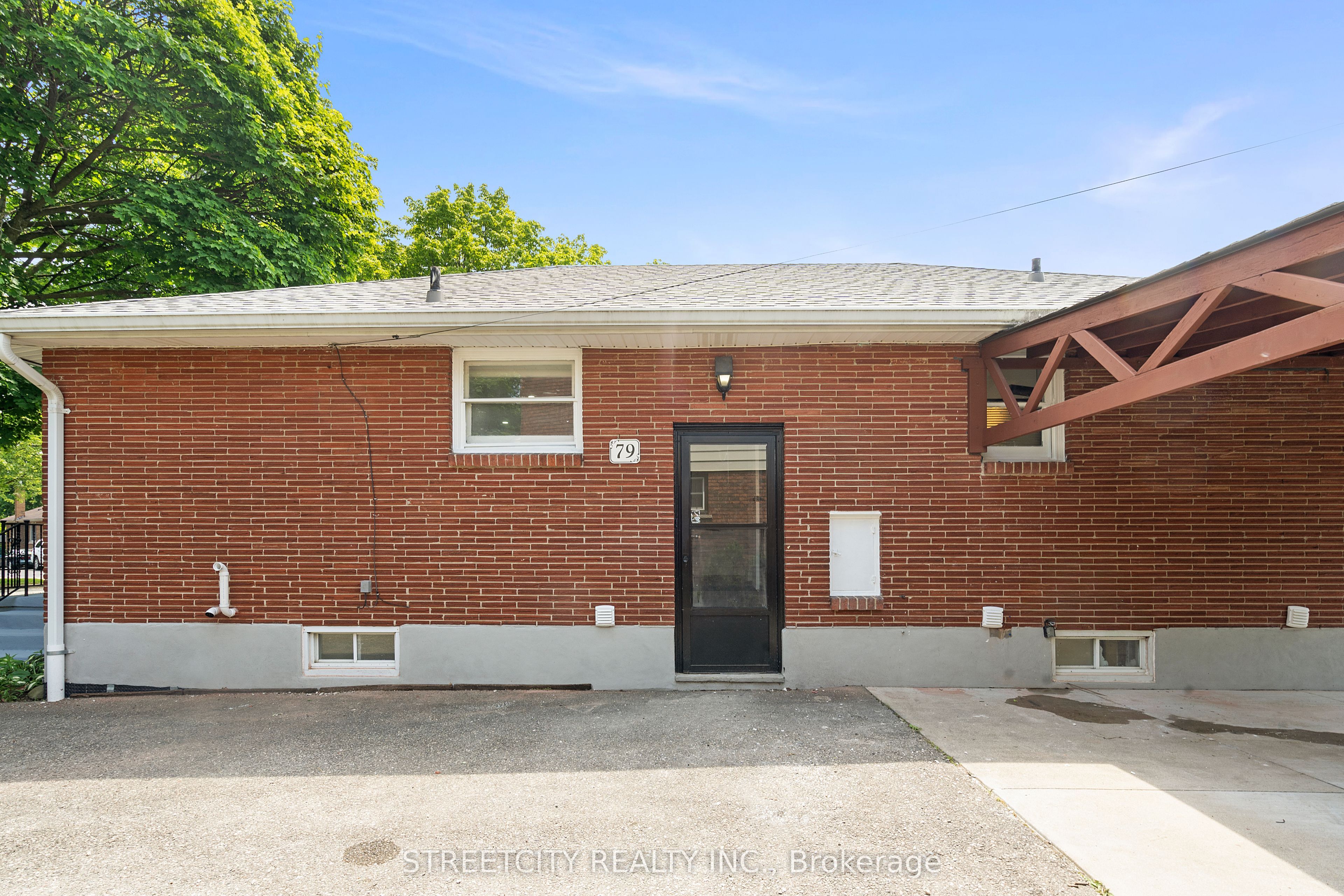 79 Glass Ave Property Photo 35