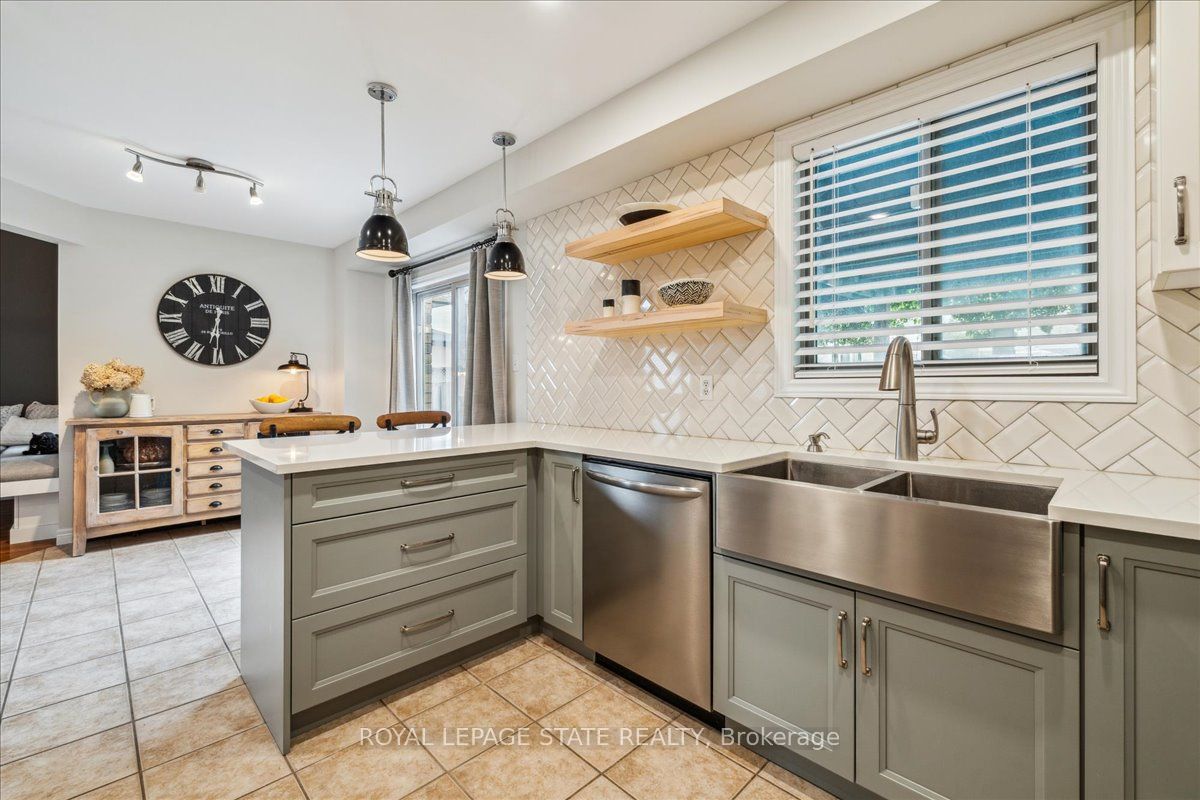 51 Napa Ln Property Photo 20