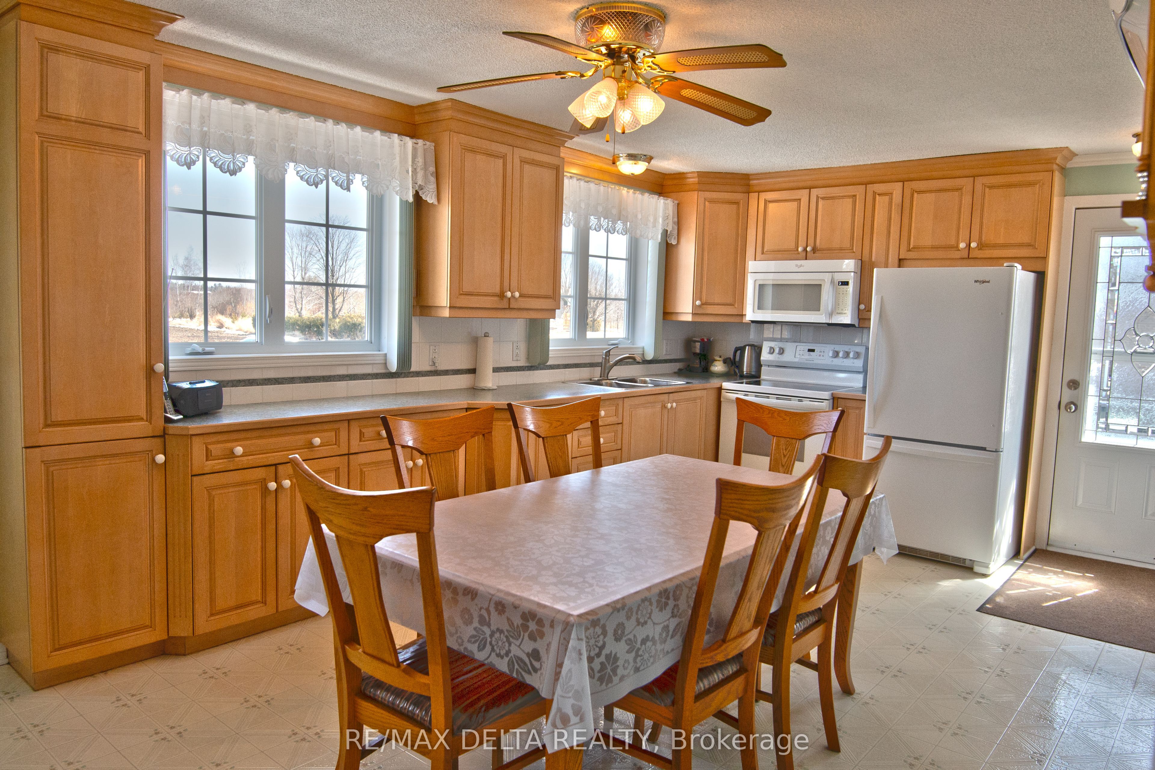 3010 Chemin Rollin Road Property Photo 2