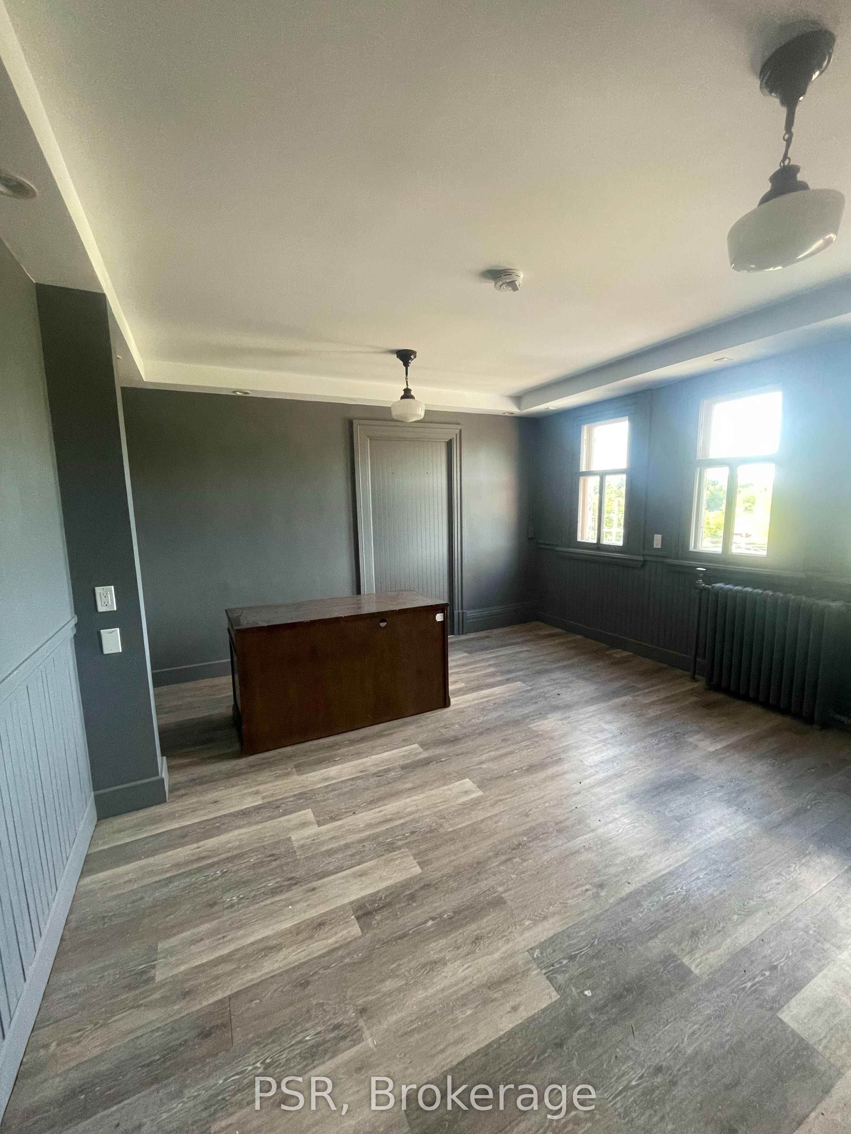 49 Manitoba Street 302 Property Photo 5