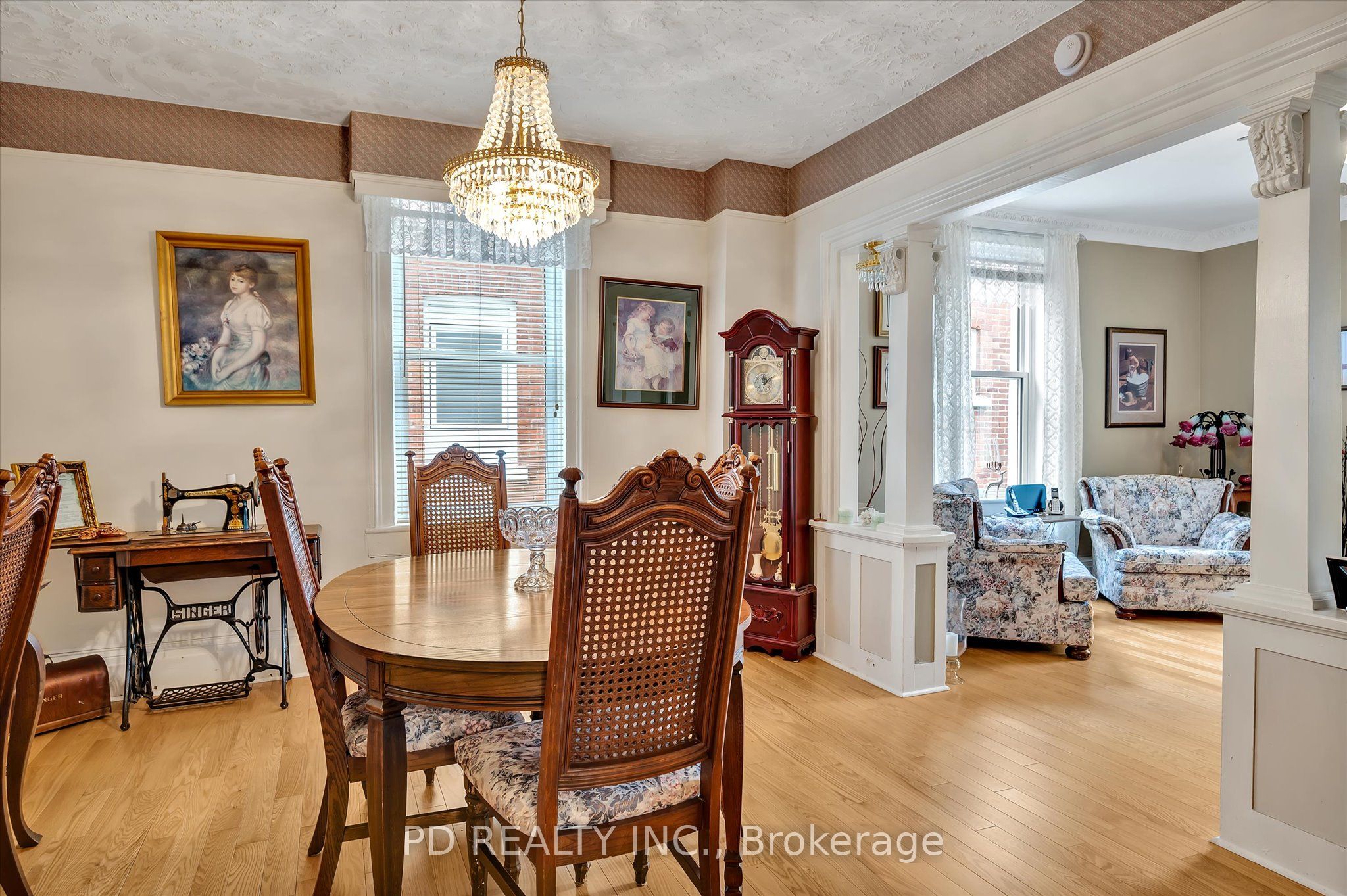 8 Regent Street Property Photo 14