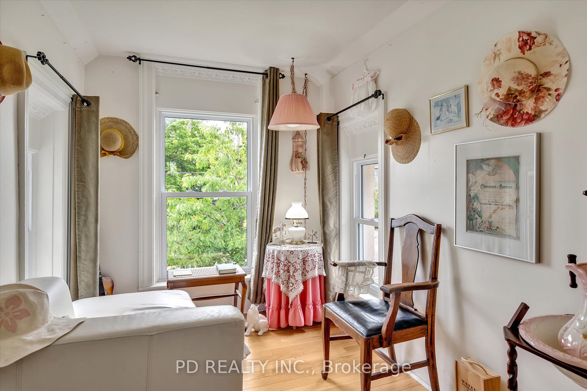 8 Regent Street Property Photo 32