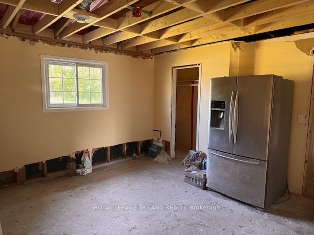 24353 Pioneer Line Property Photo 8